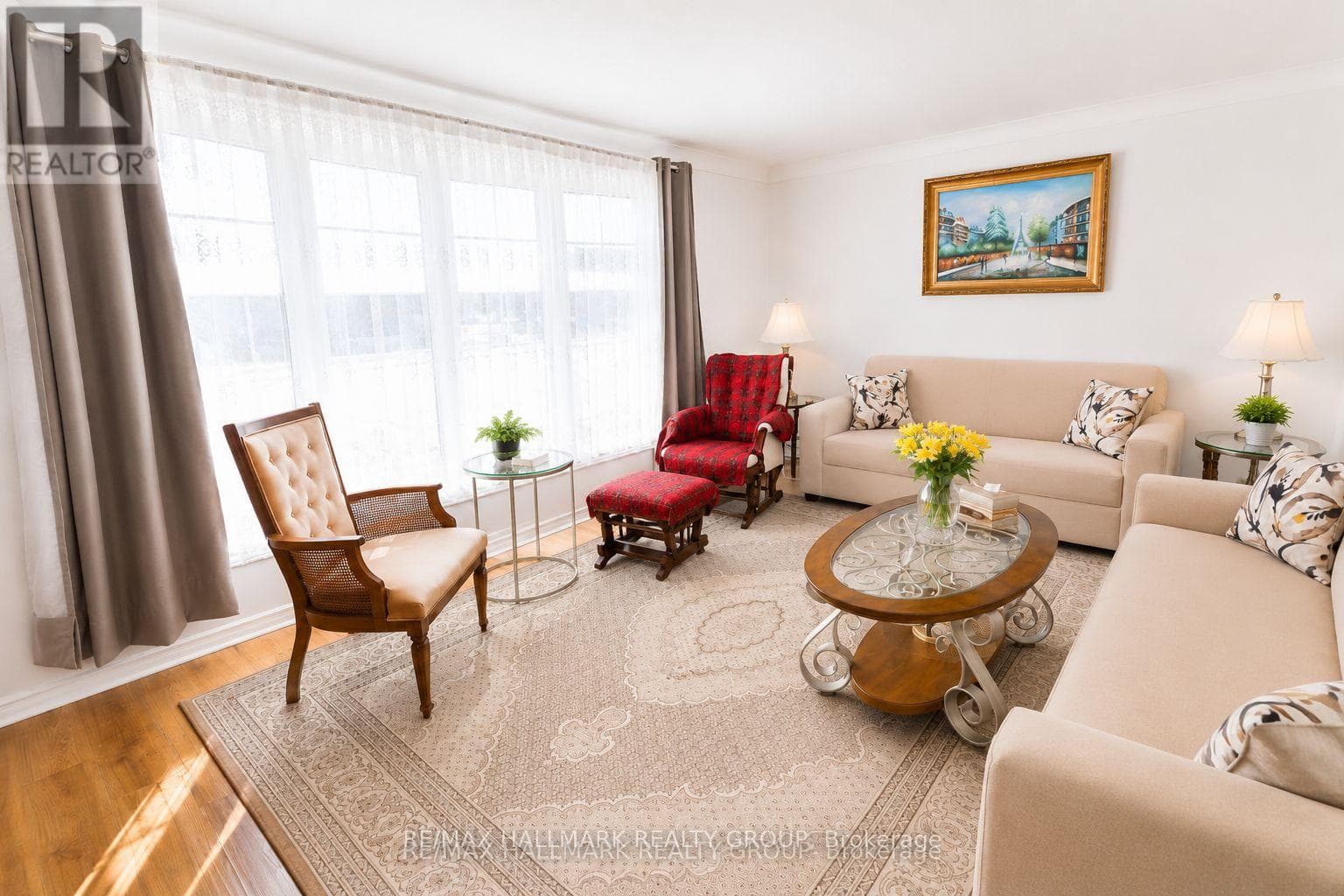 976 St Laurent Boulevard Unit 2 photo 6