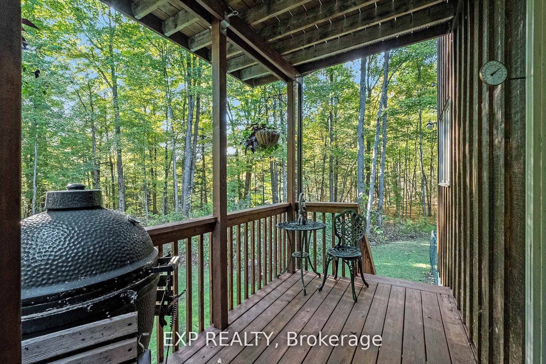 325 Haskins Road photo 28