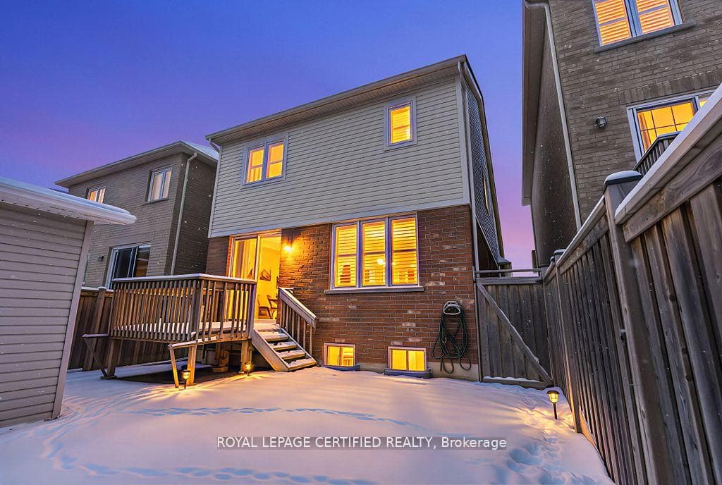 1377 Leger Way photo 4