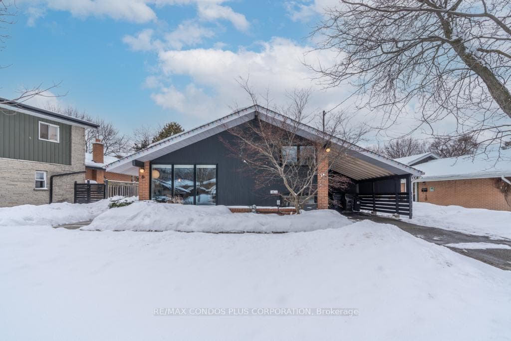 6 Munson Crescent photo 2