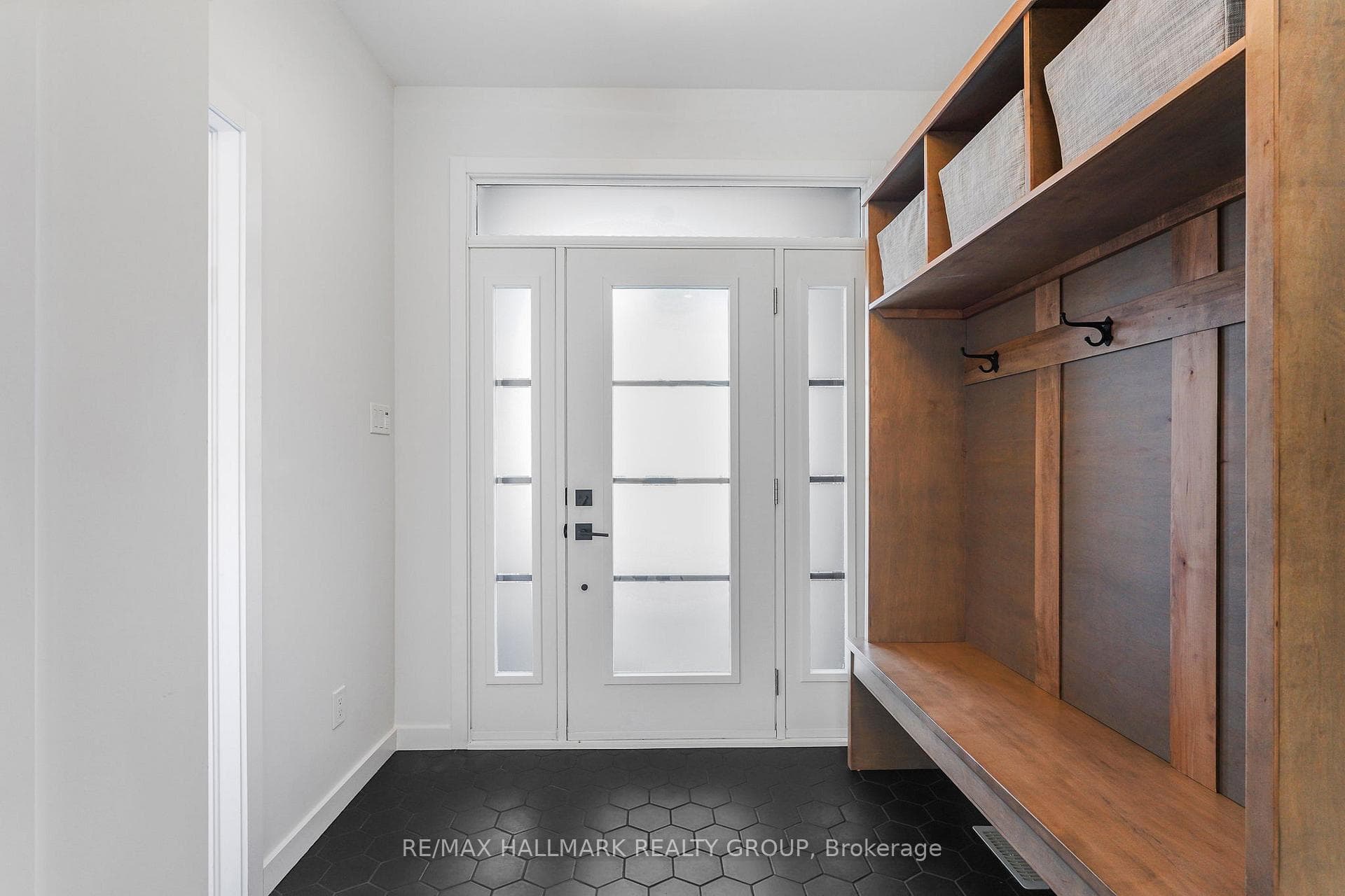 61 GRANITE Street photo 4