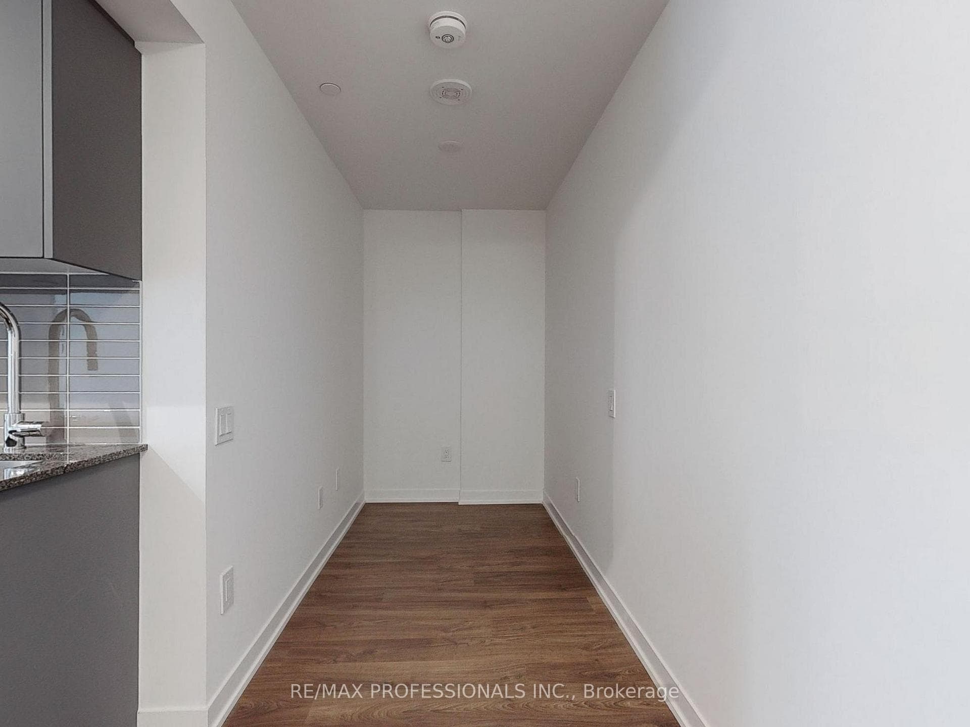 500 Wilson Avenue Unit 129 photo 5