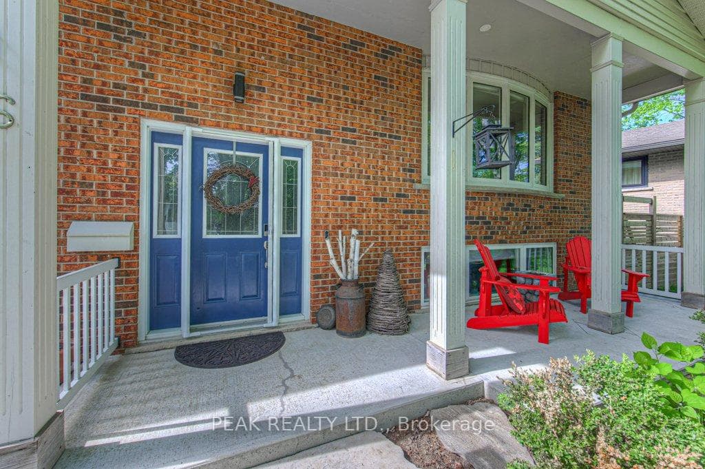 6 Hastings Court photo 5
