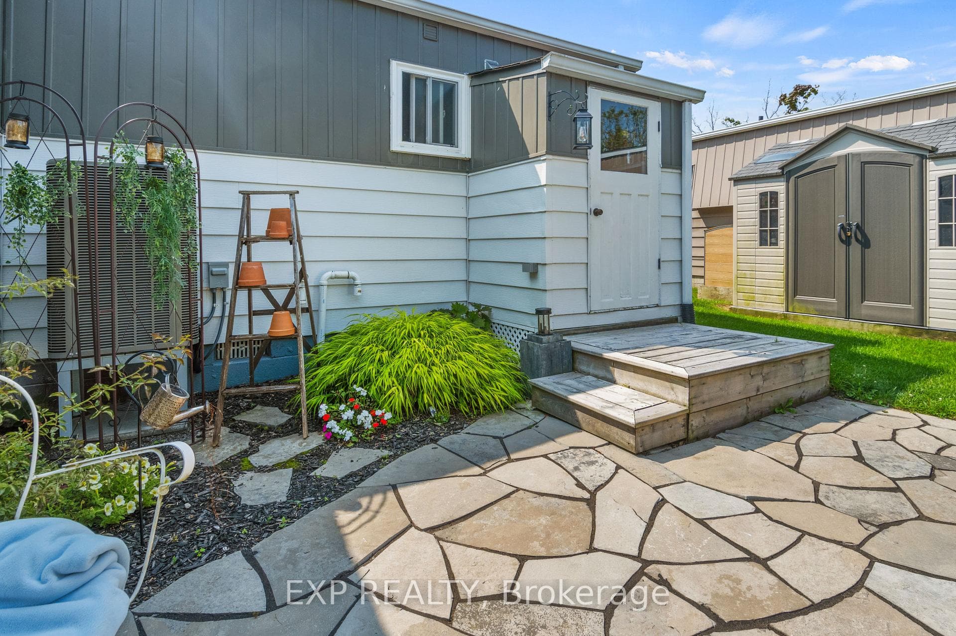 44 Bluffs Road photo 27