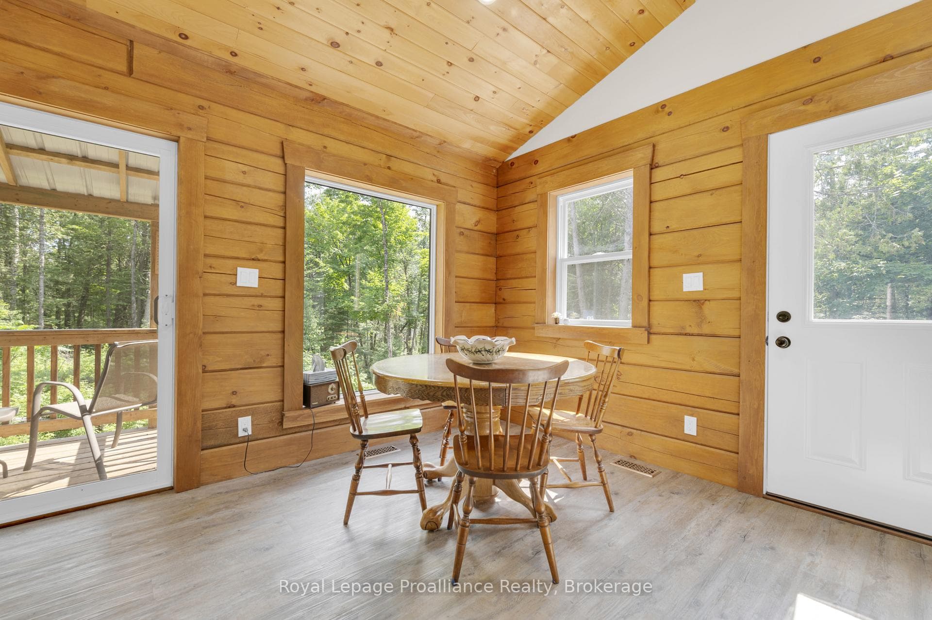 93 Hammond Road photo 19