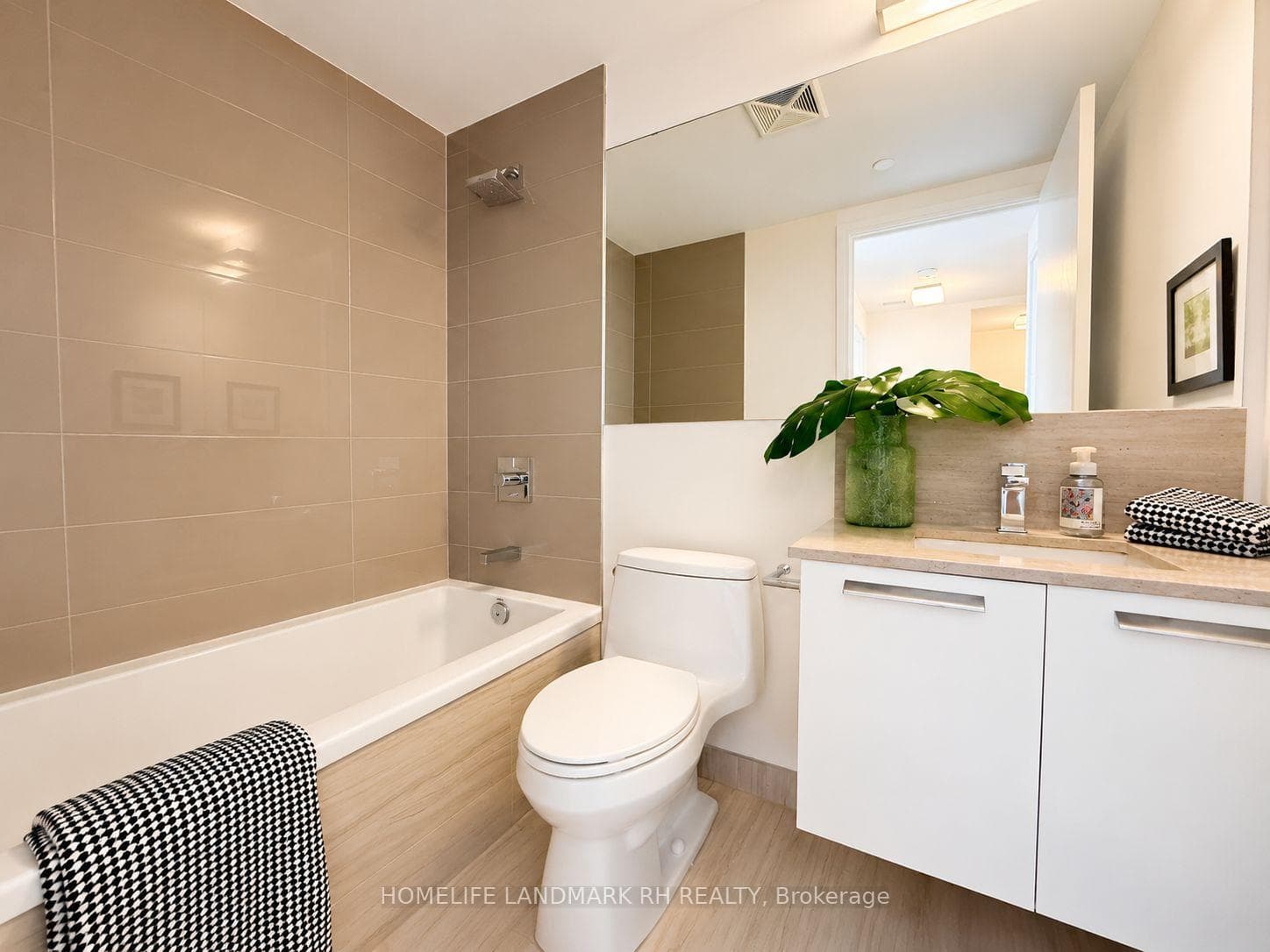 28 Wellesley Street Unit 1004 photo 15