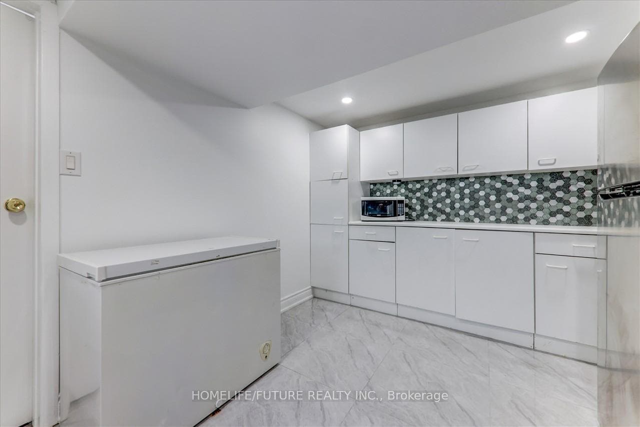 53 Dennette Drive Unit BSMT photo 9