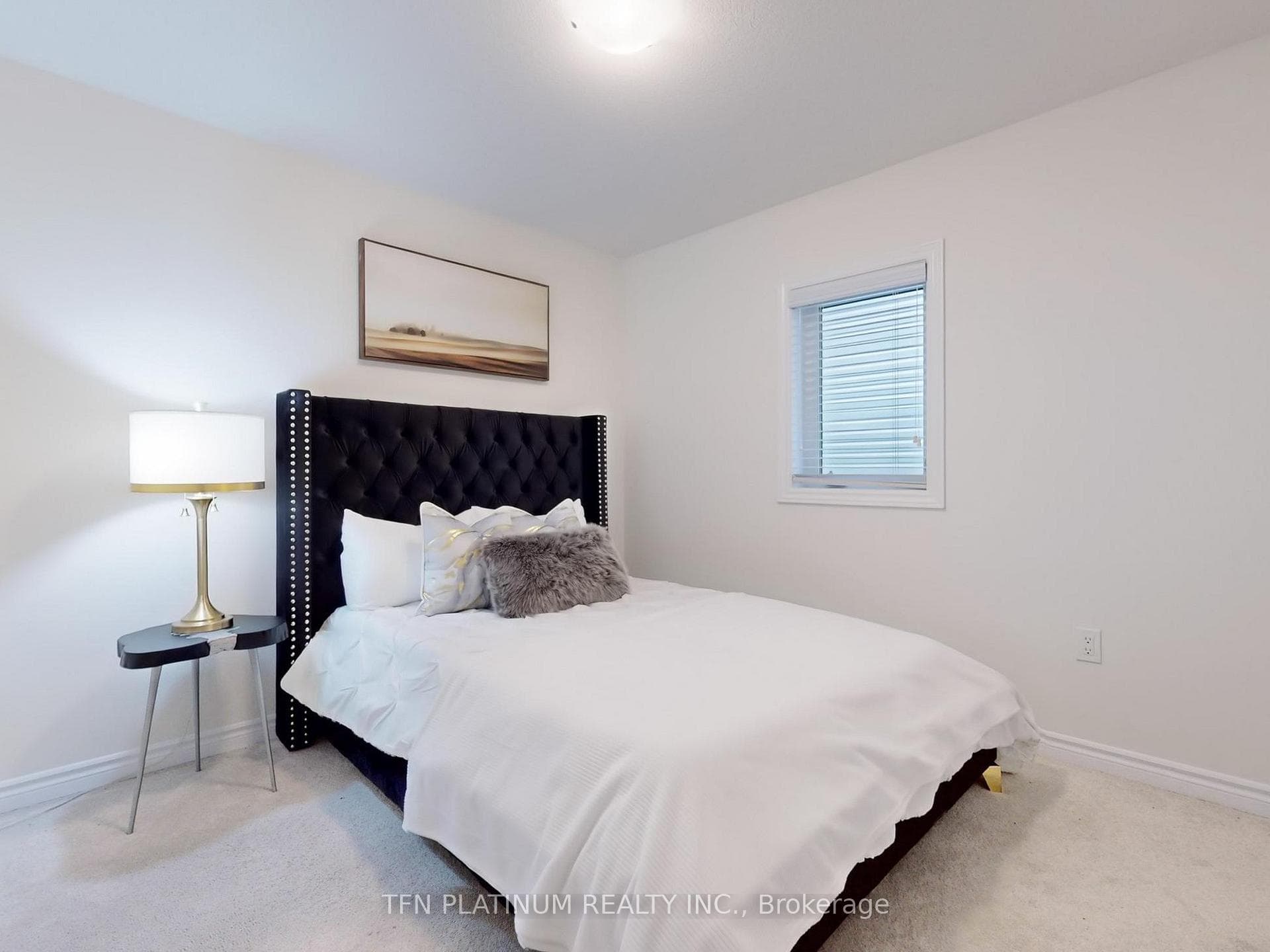 82 Holder Drive photo 34