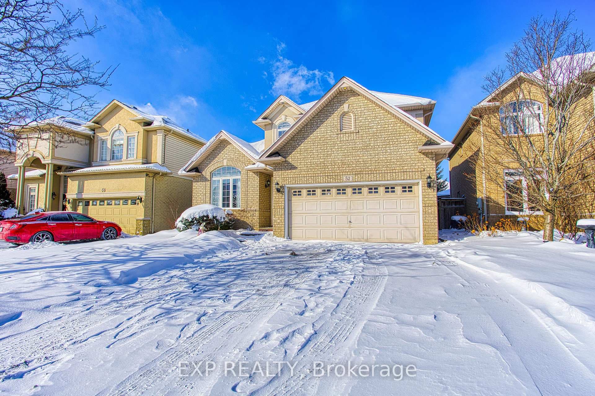 52 Biggs Avenue photo 3