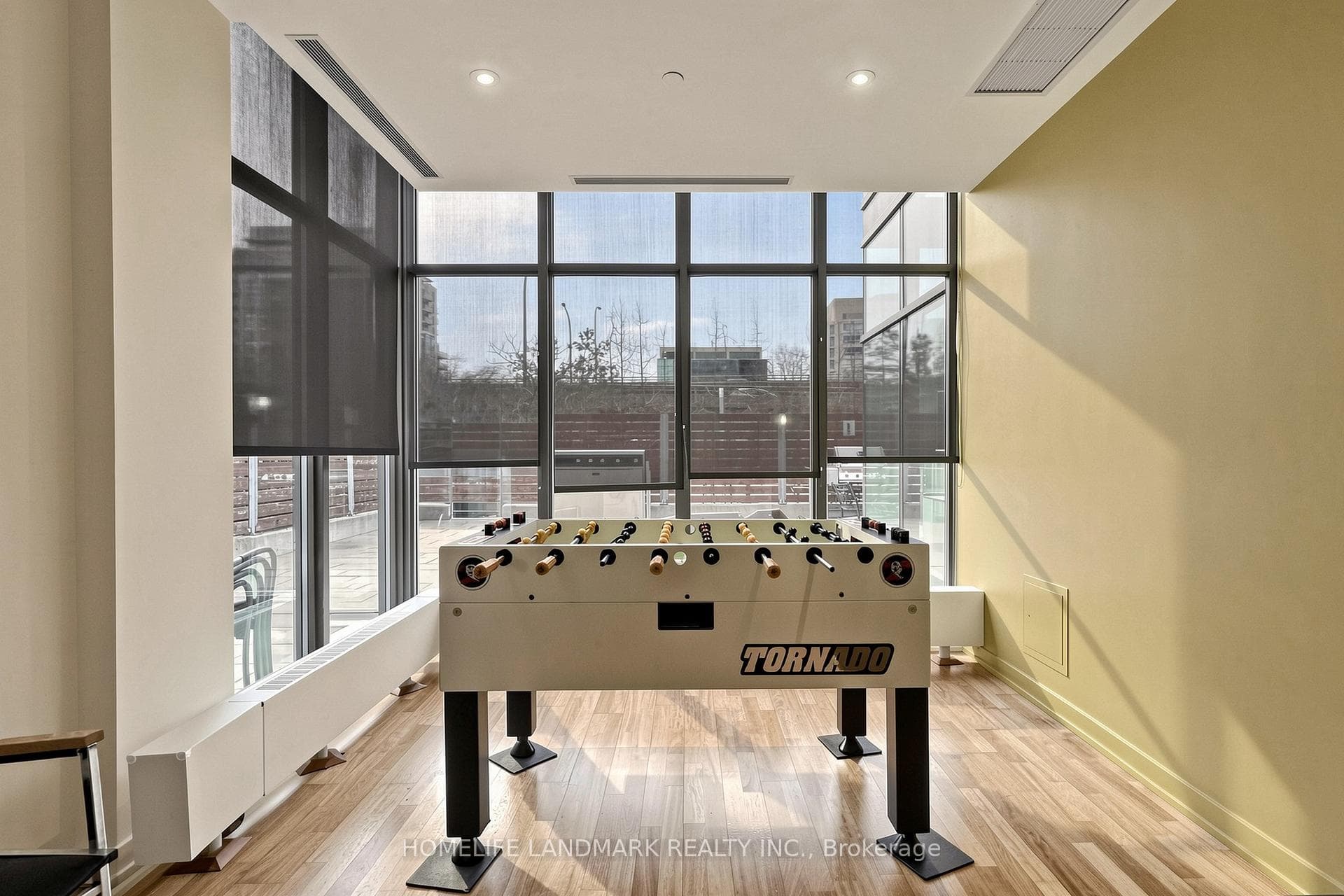 15 Fort York Boulevard Unit 2811 photo 31