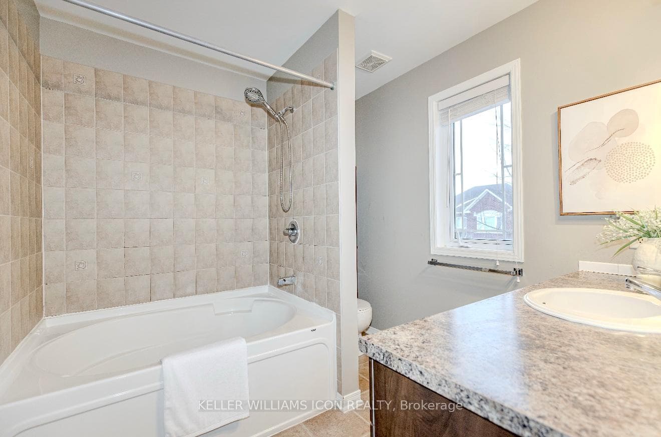 40 Huntcliff Place photo 28