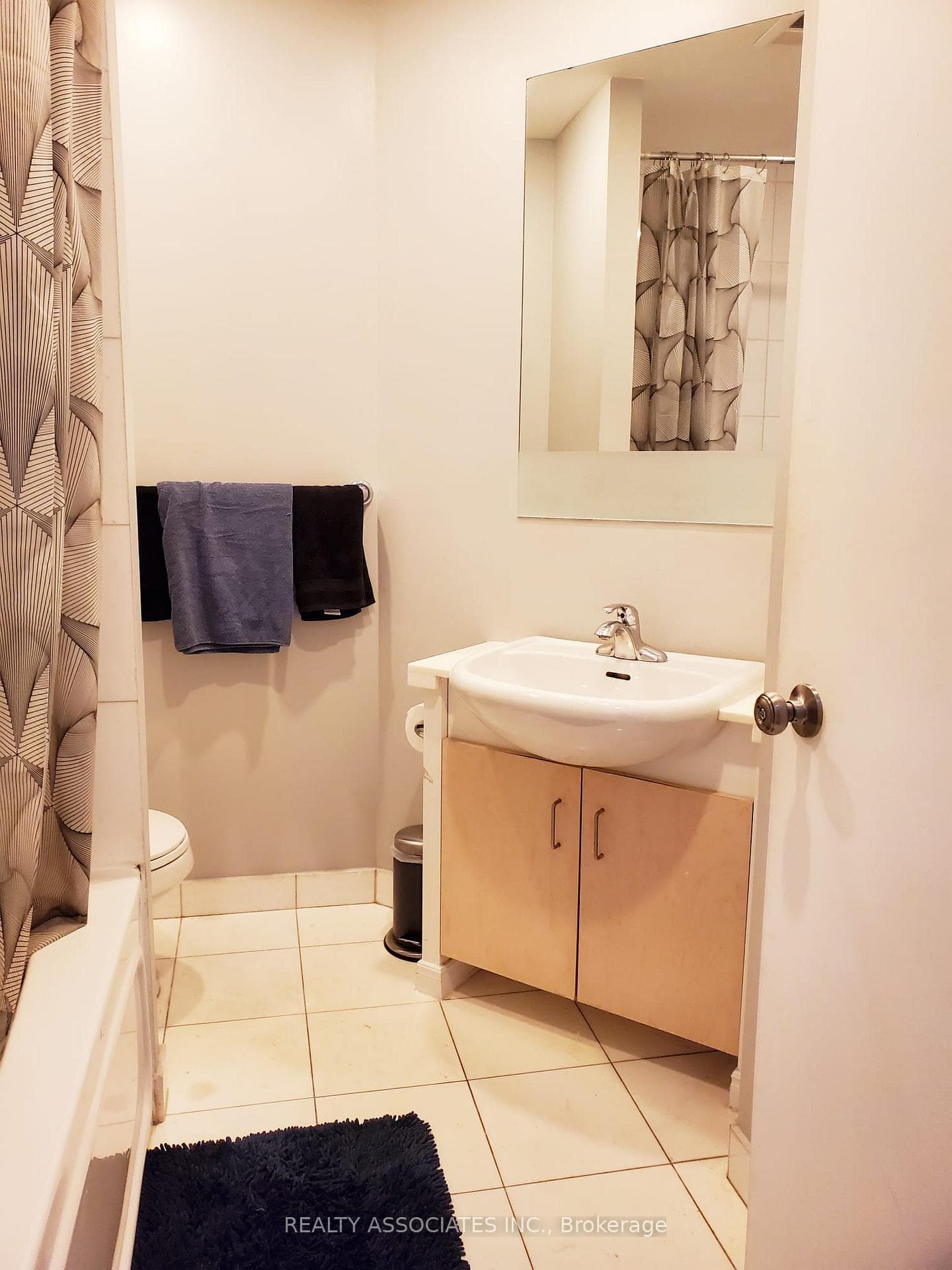 8 York` Street Unit 2708 photo 11