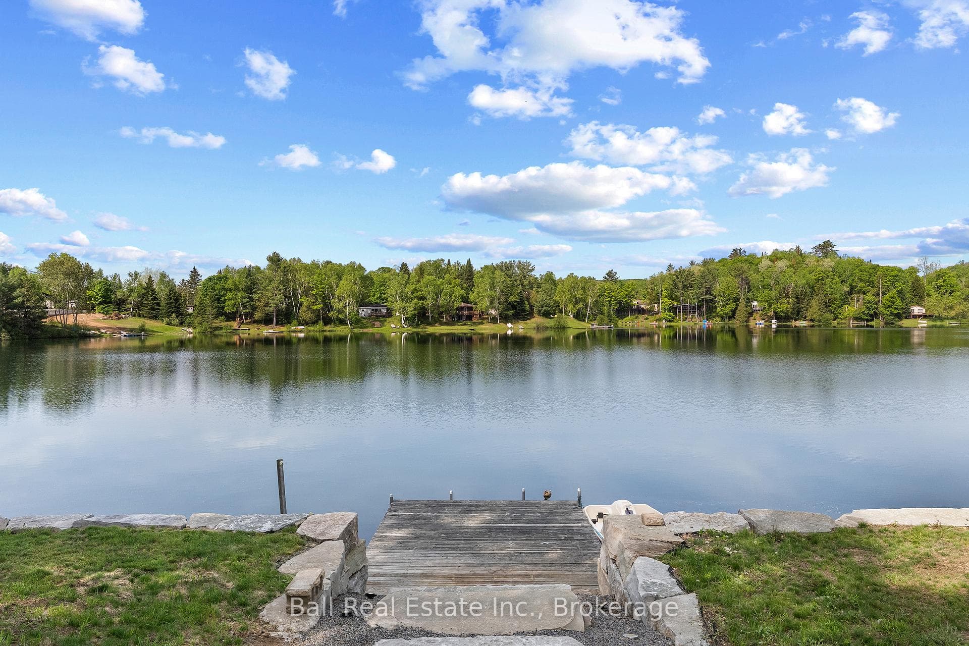29 Siddon Lake Place photo 3