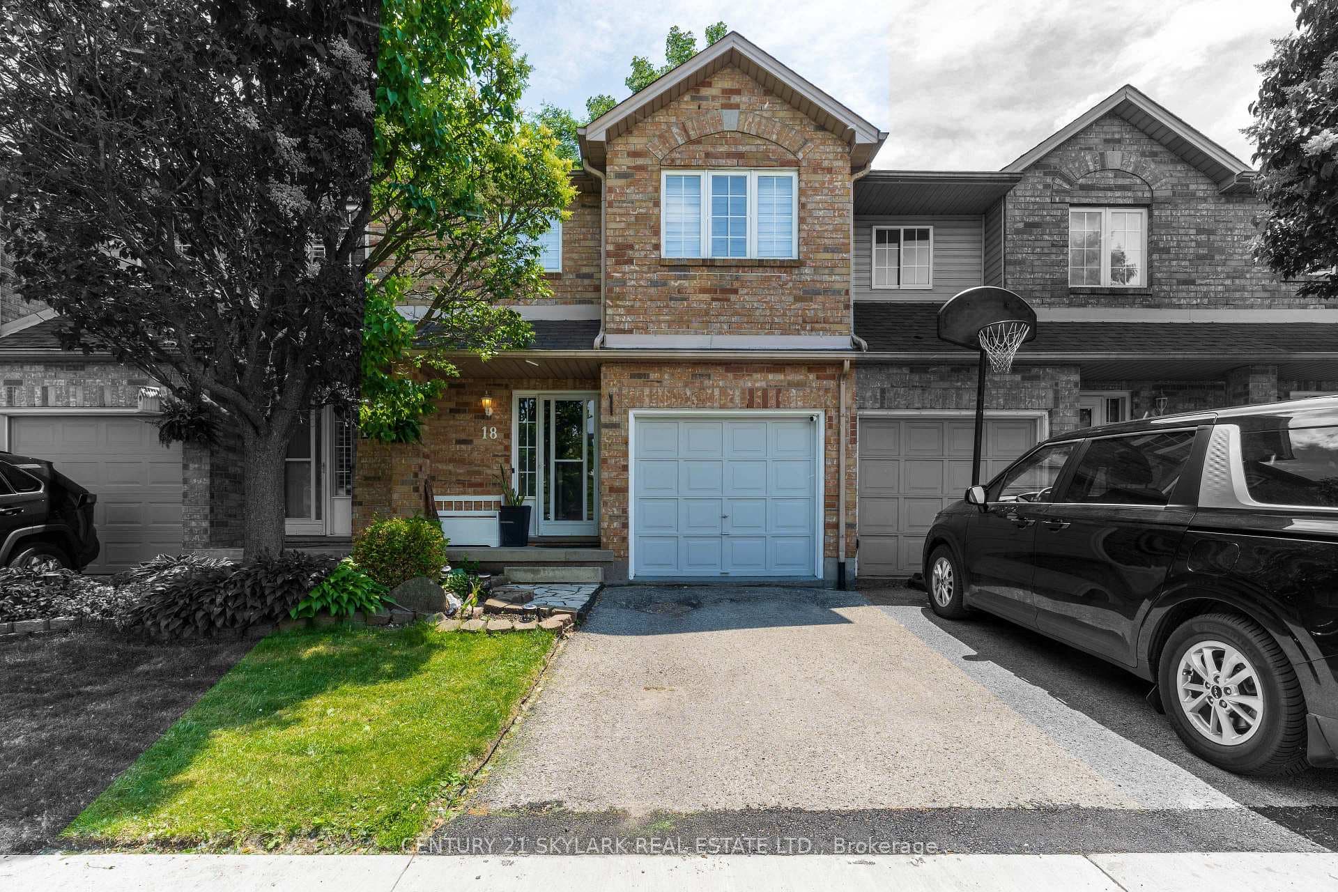 10 Cadham Boulevard Unit 18 photo 2