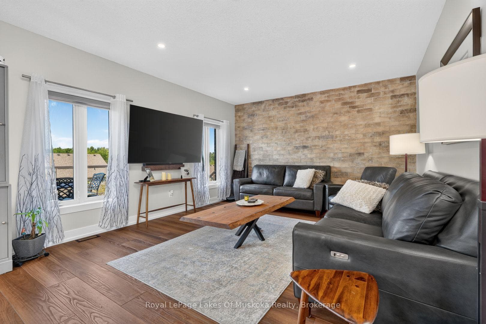 11 Braeside Crescent photo 4