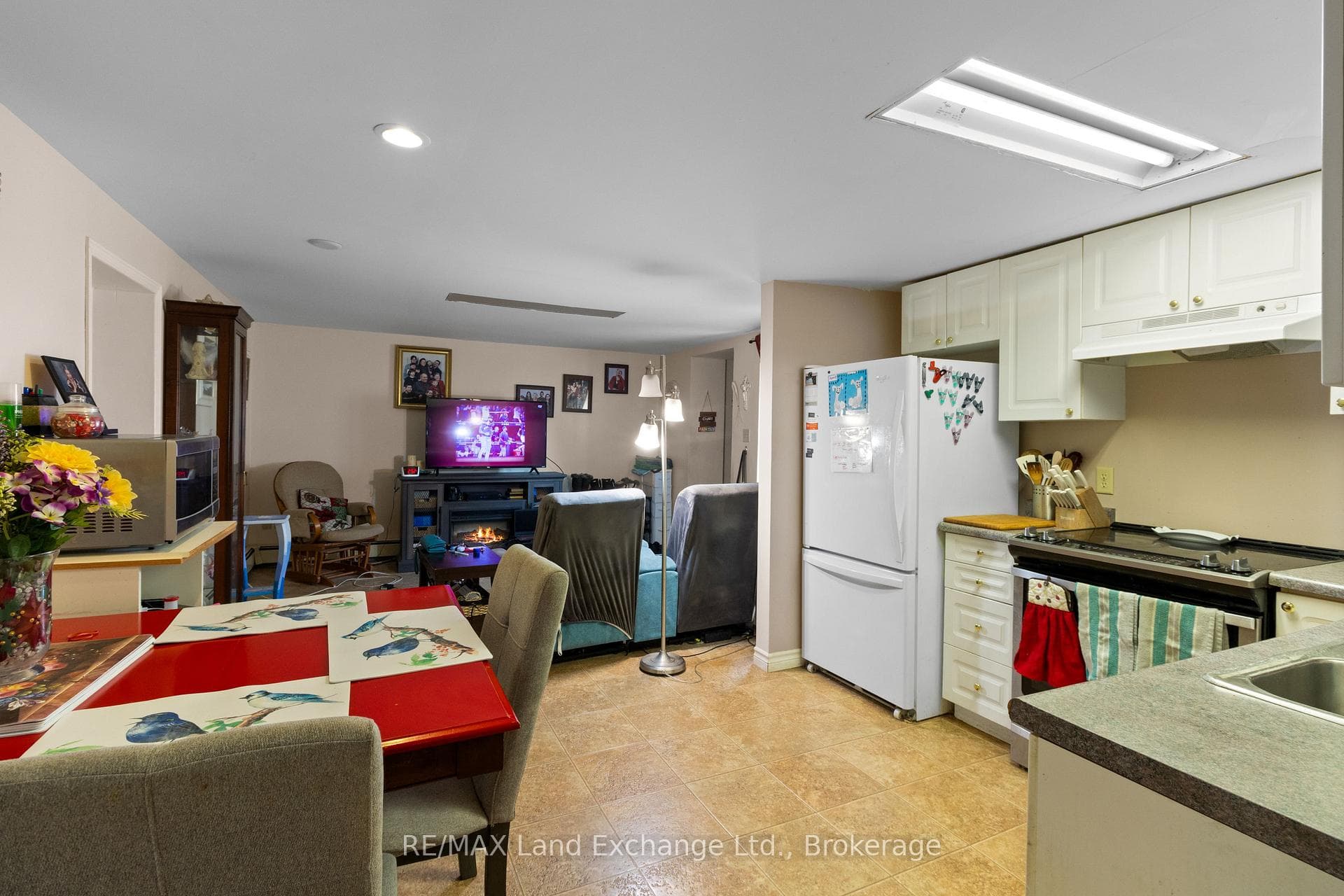 Unit 3 (3 Bdrm Apt)