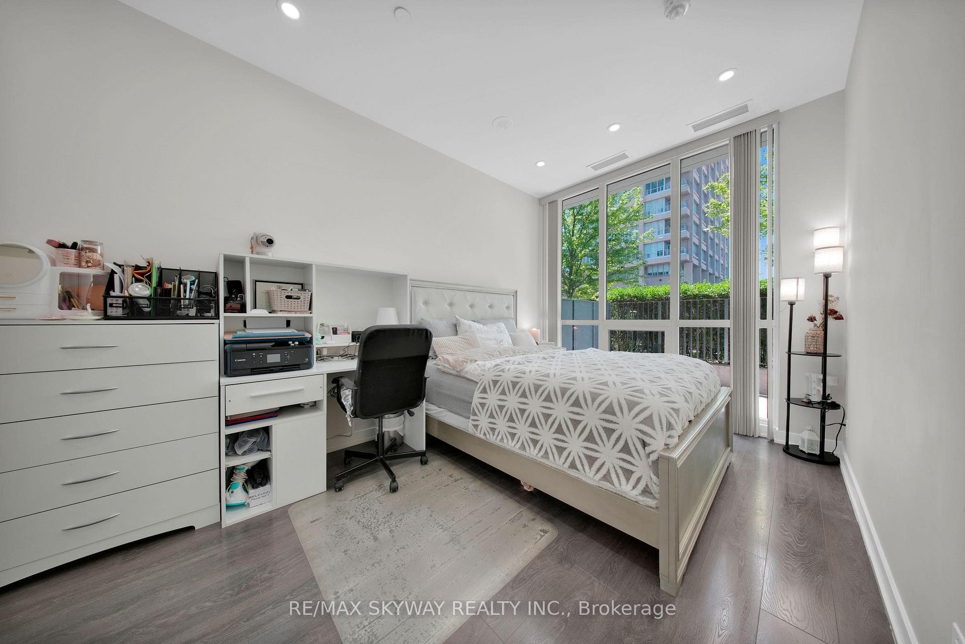 6 sonic Way Unit 103 photo 11