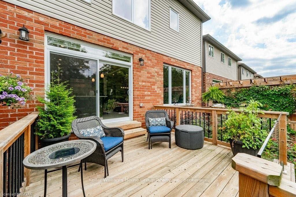 103 AMBROUS CRESCENT N/A photo 45