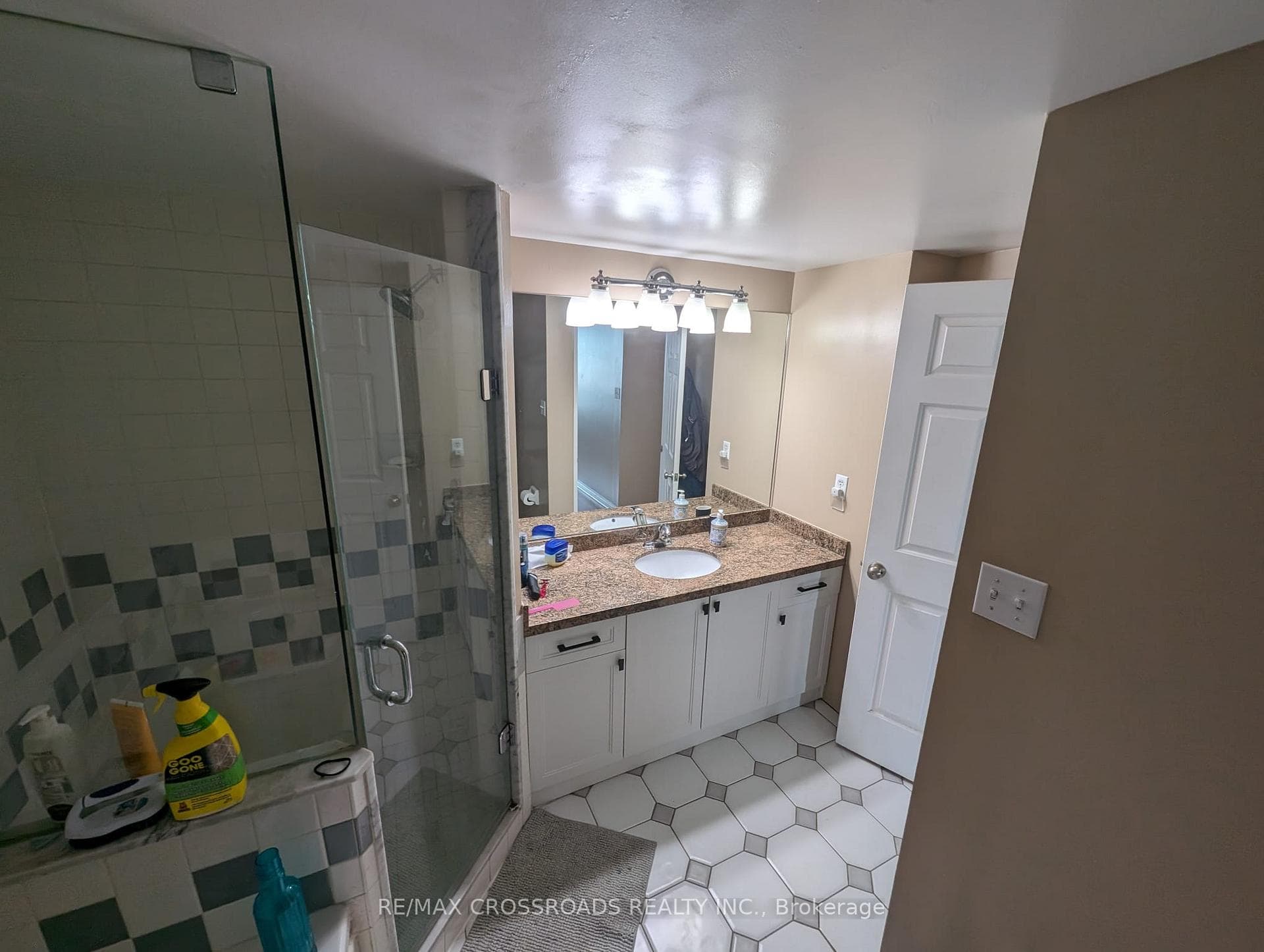 101 Subway Crescent Unit 1509 photo 15
