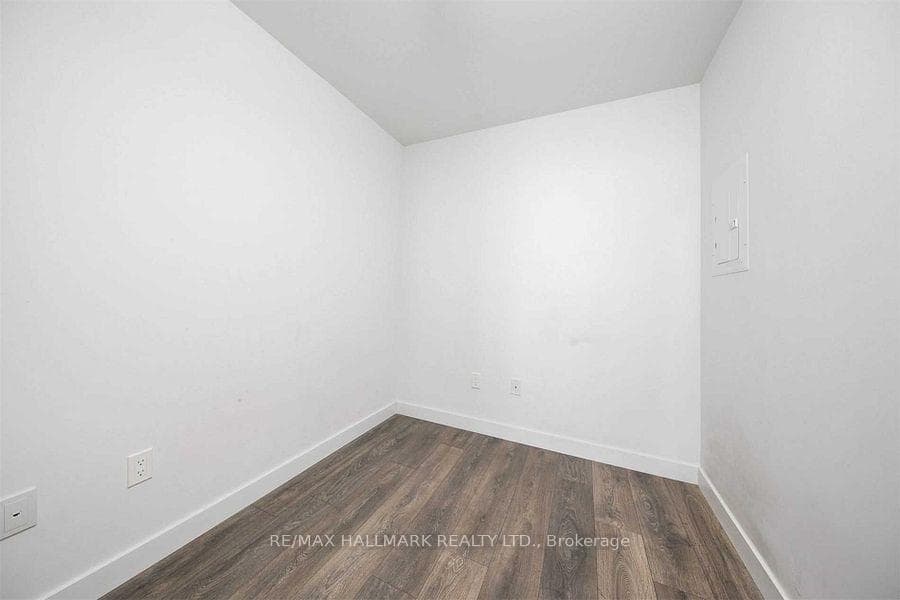 8 EGLINTON Avenue Unit 3312 photo 20