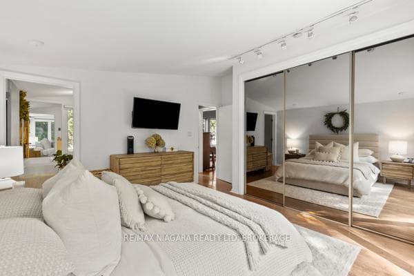 10 Marwood Circle photo 21