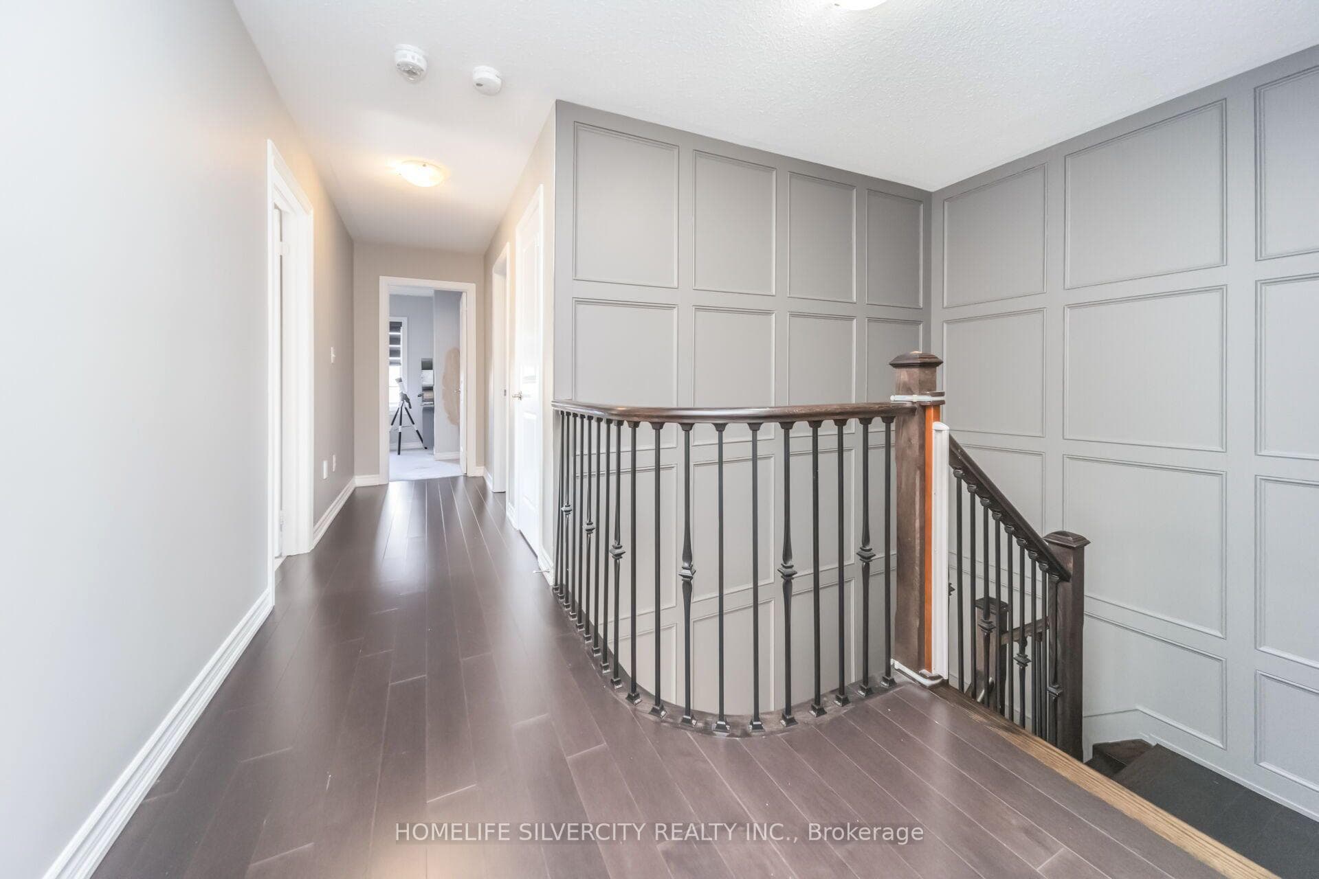 14 Observatory Crescent photo 30