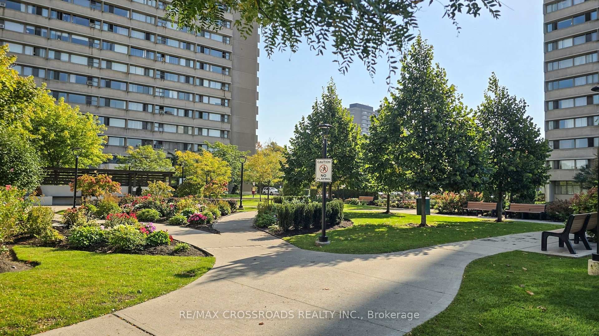 715 Don Mills Road Unit 208 photo 33