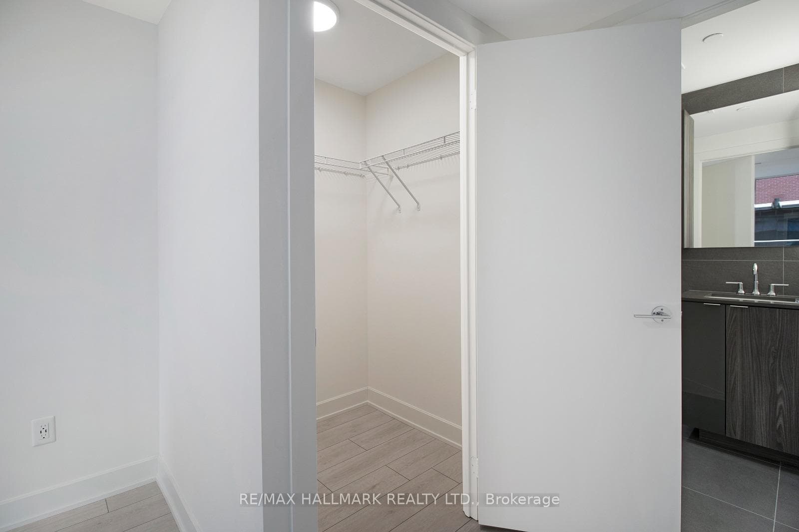 15 Mercer Street Unit 513 photo 16