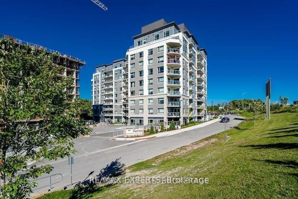 58 Lakeside Terrace Unit 618 photo 1