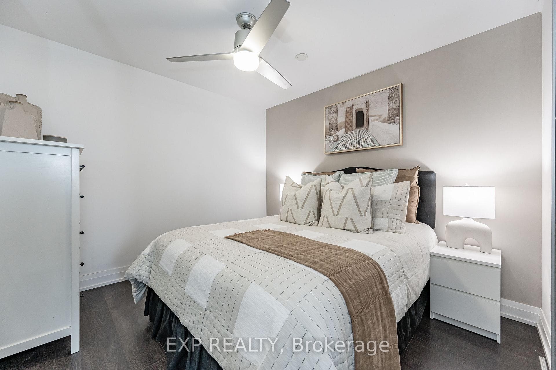 65 Speers Road Unit 227 photo 14