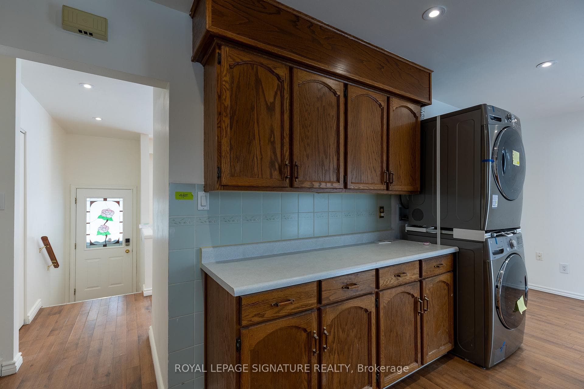 1 Eldrid Court Unit Main photo 11