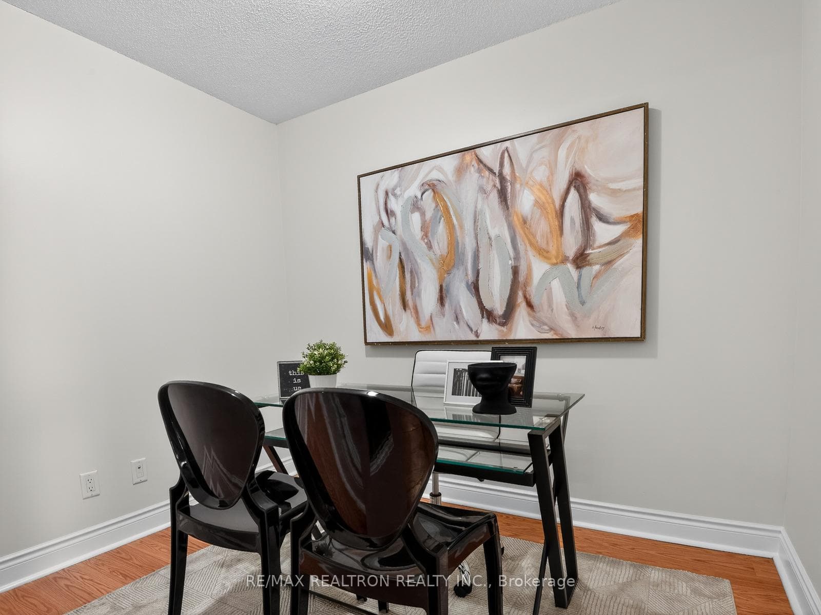 25 Greenview Avenue Unit 317 photo 17