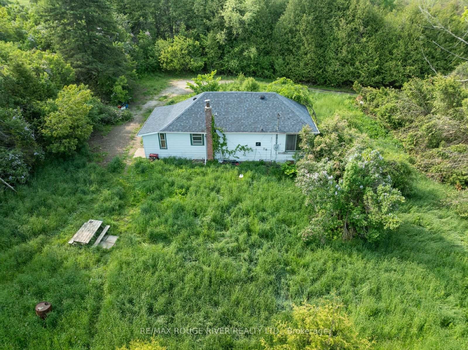 15 Capstick Road photo 5