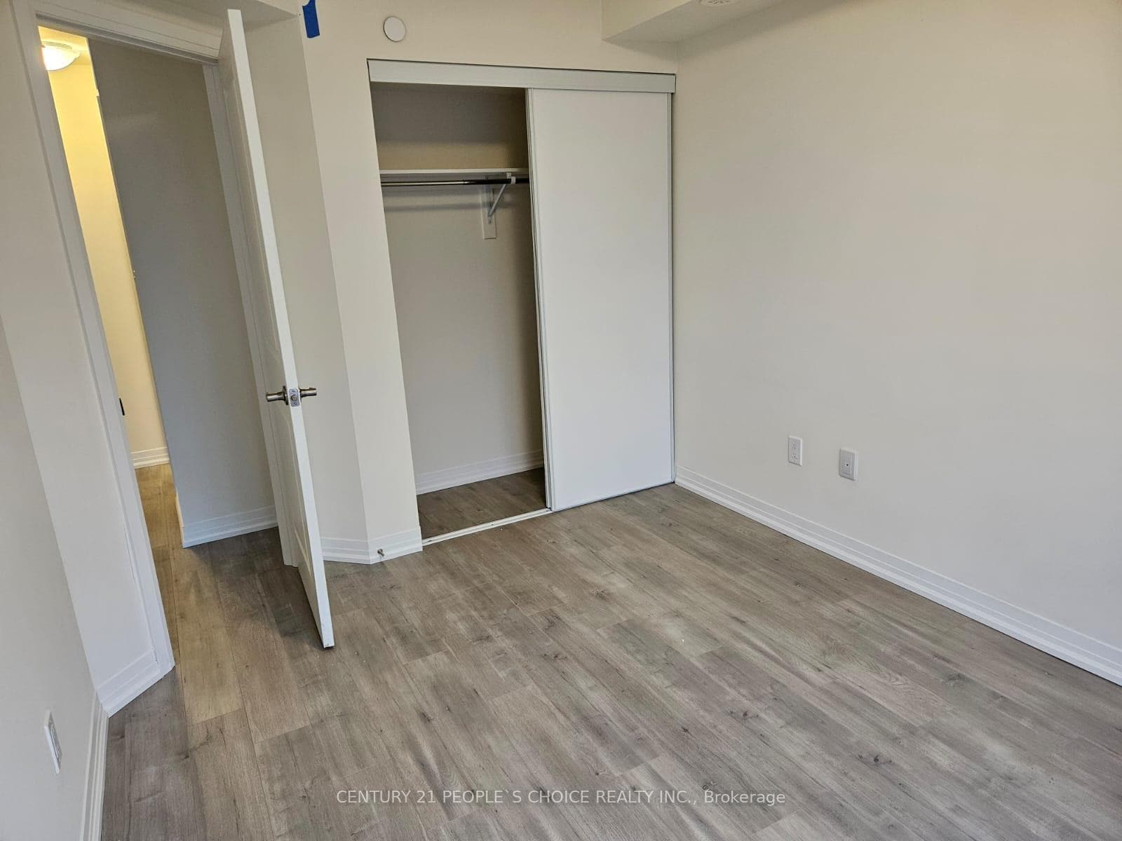 155 Tapscott Road Unit 28 photo 17