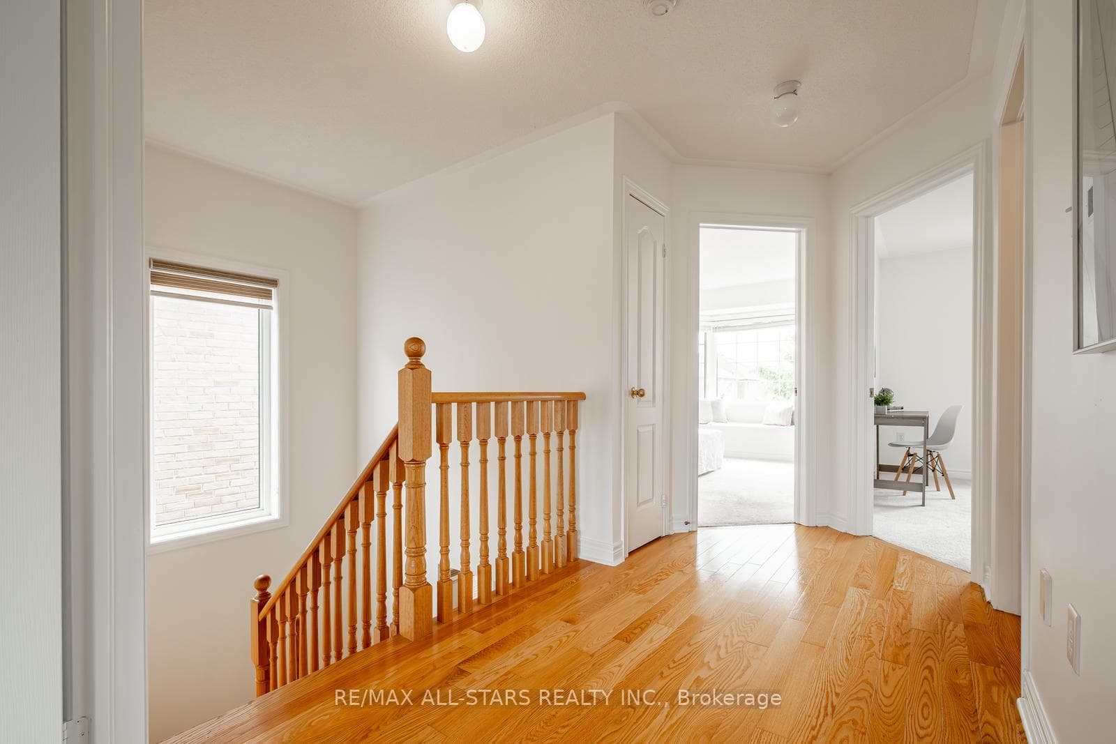 69 Mantle Avenue photo 33