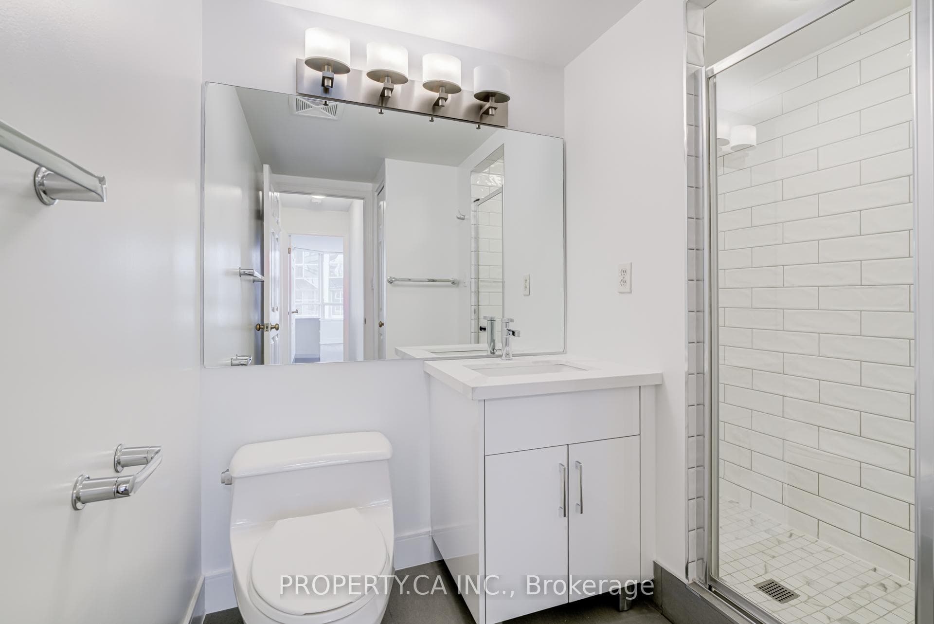 1 Aberfoyle Crescent Unit 410 photo 29
