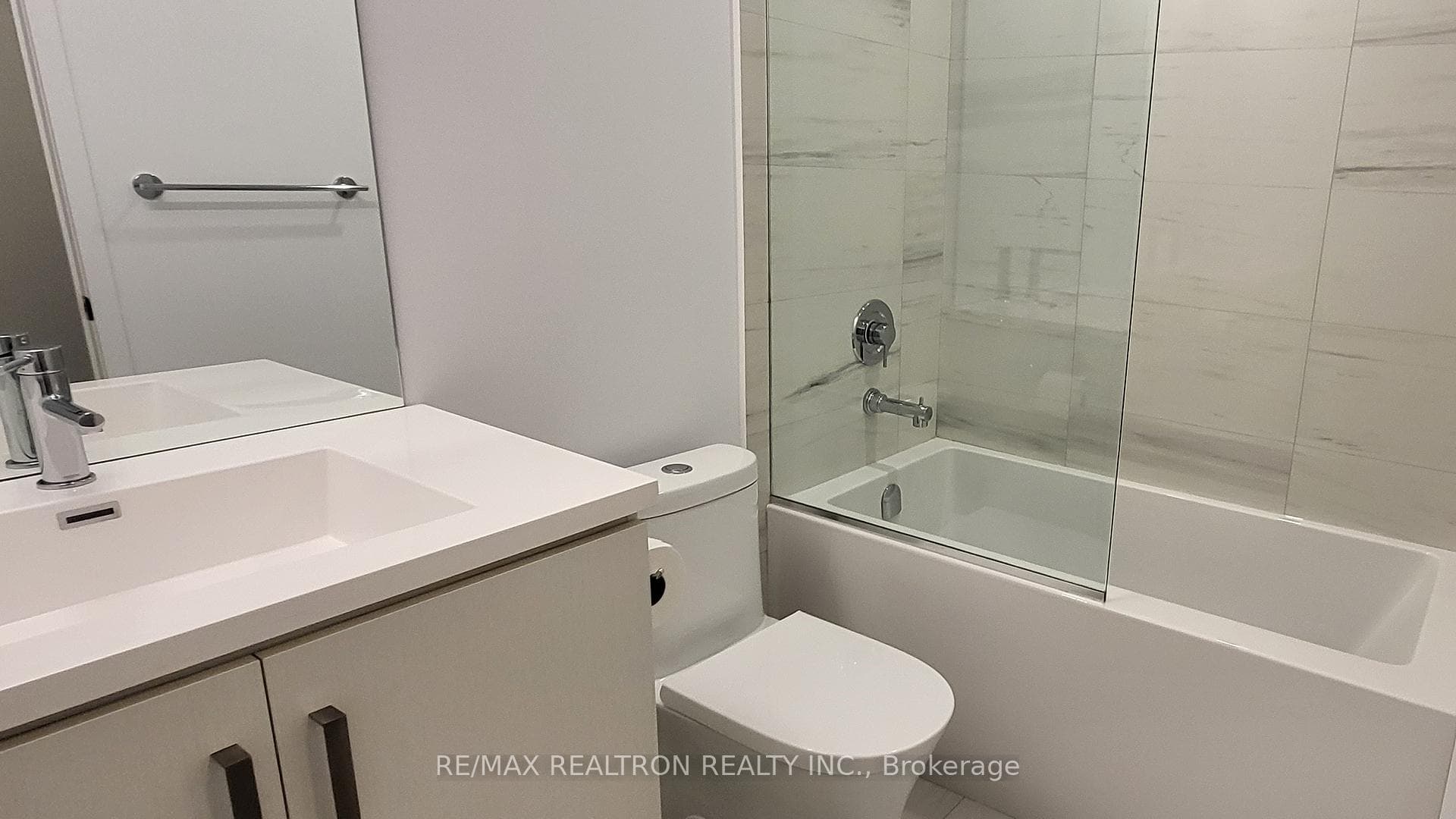 38 Honeycrisp Crescent Unit 606 photo 7