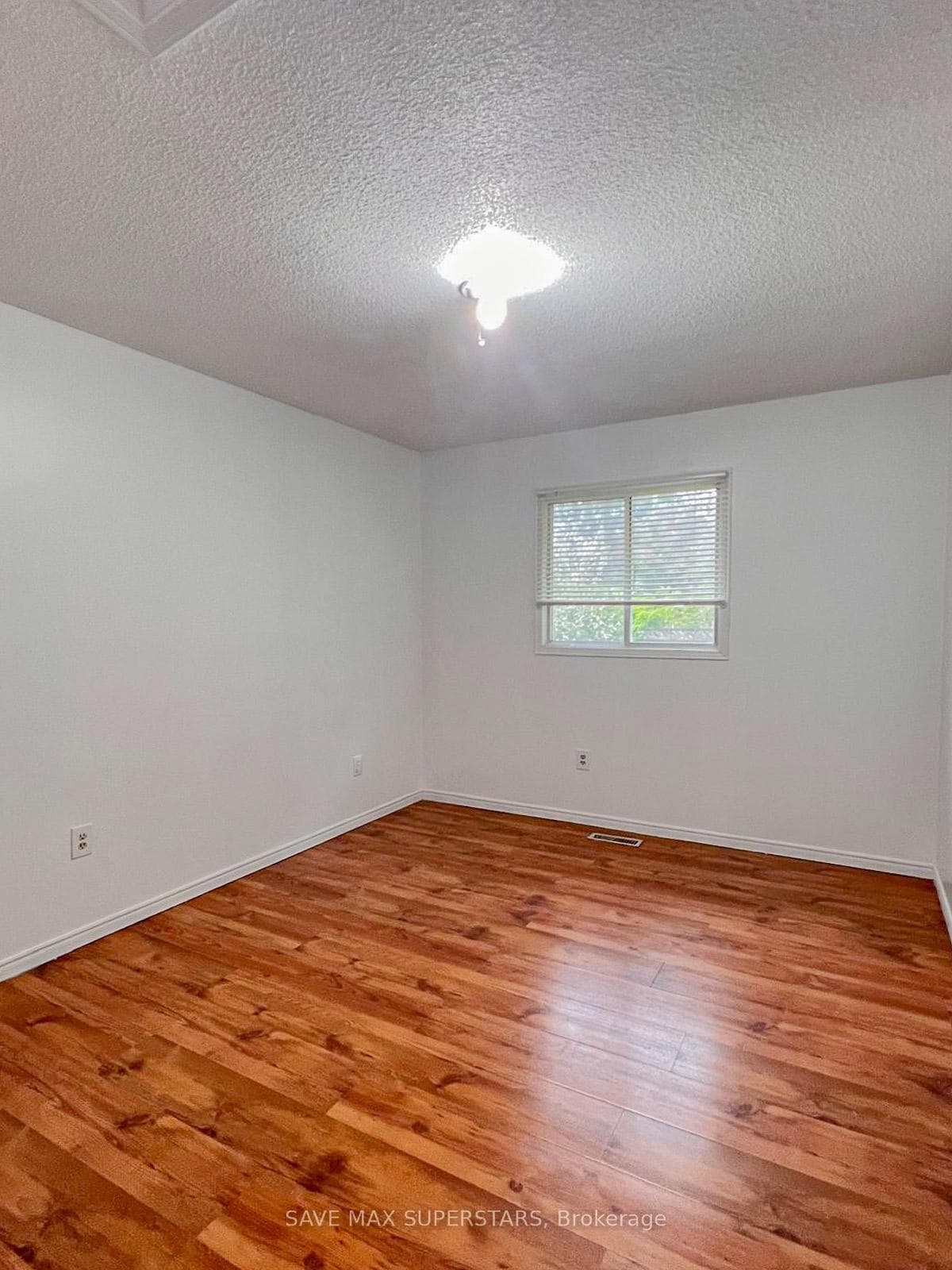 7 Barwick Drive Unit Duplex photo 27
