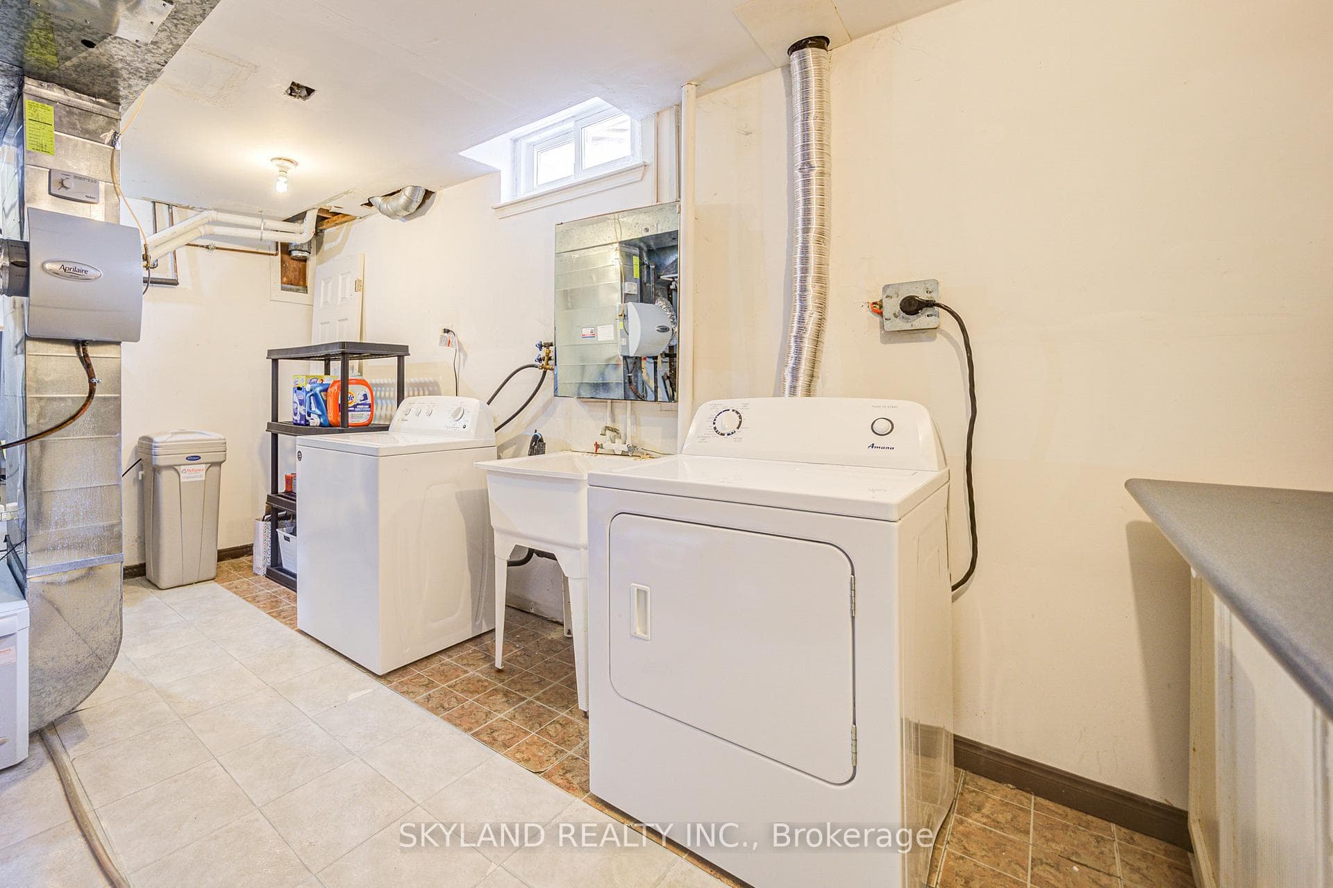 68 Batson Drive photo 35