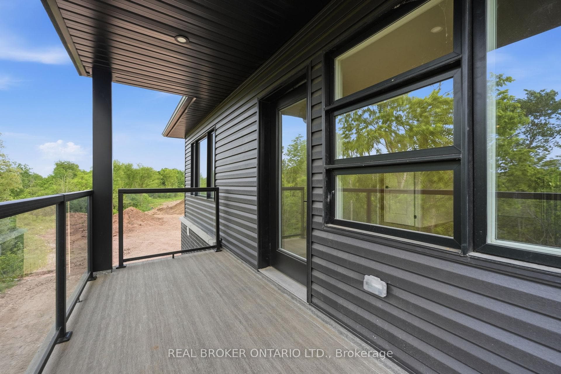 6309 Jewel Common photo 34