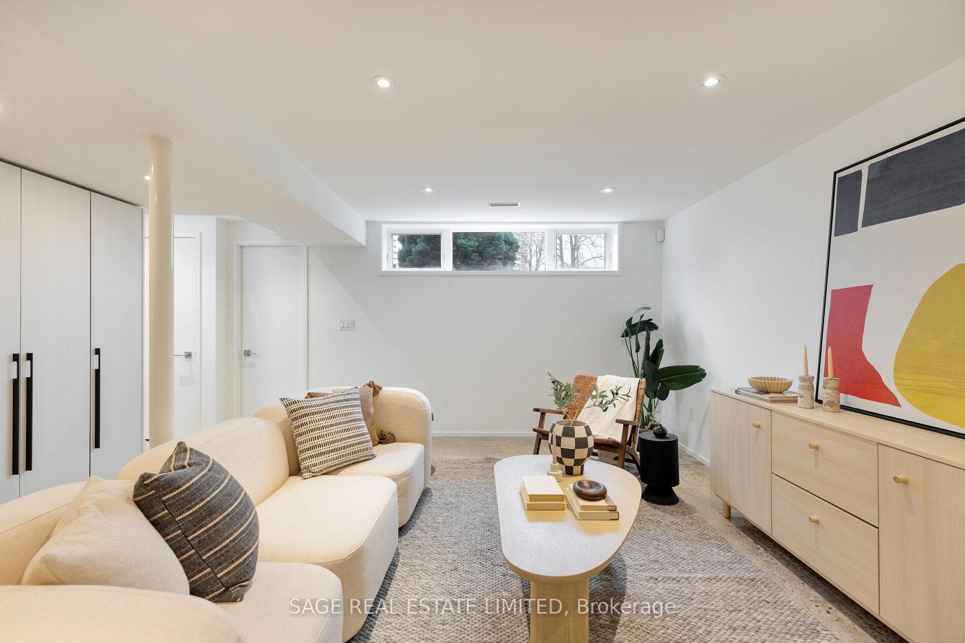 15 Woodenhill Court photo 41