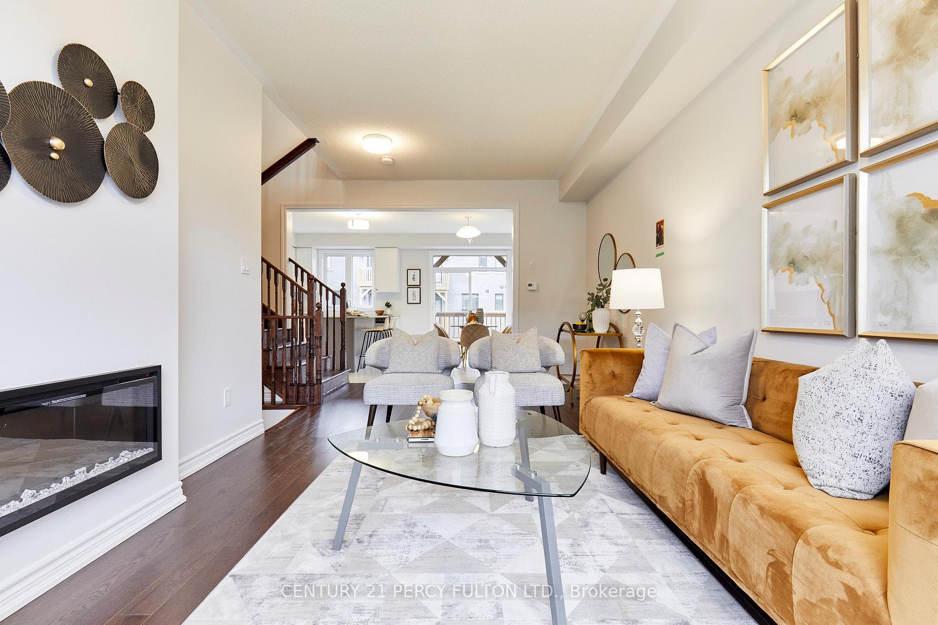 15 Douet Lane photo 5