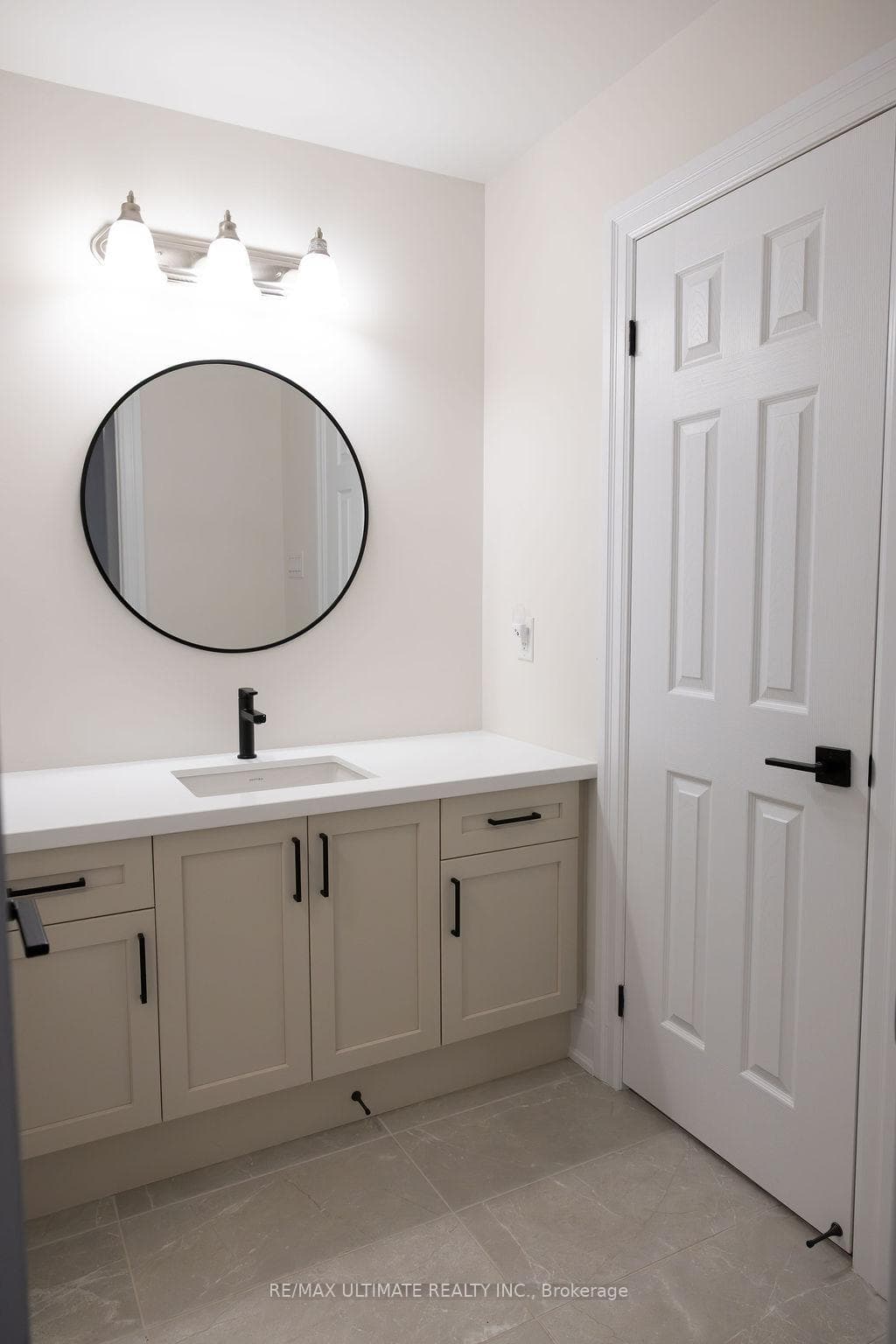 12 Branigan Crescent photo 21