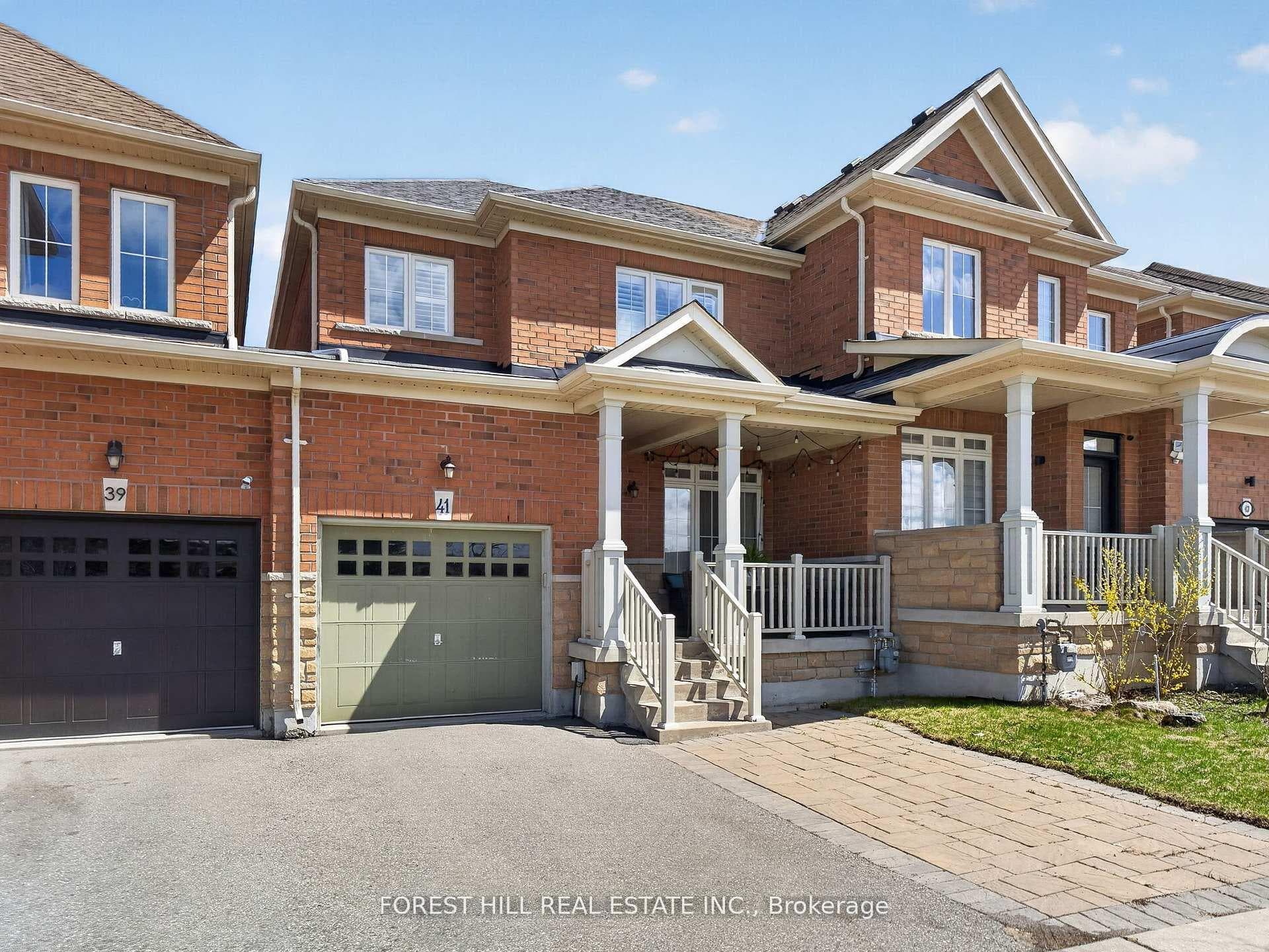 41 Pavlova Crescent photo 1