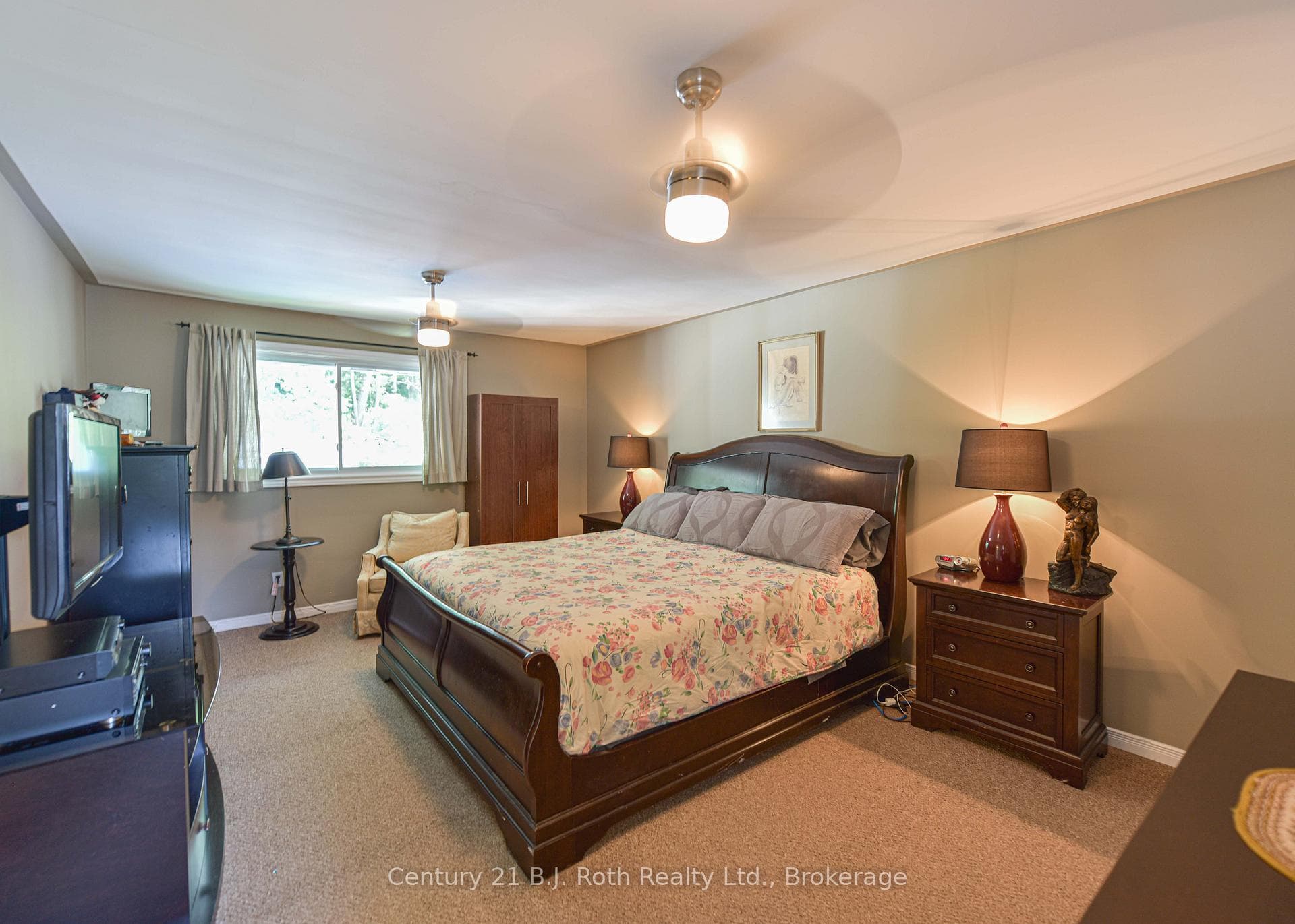 138 LAKE DALRYMPLE Road photo 33