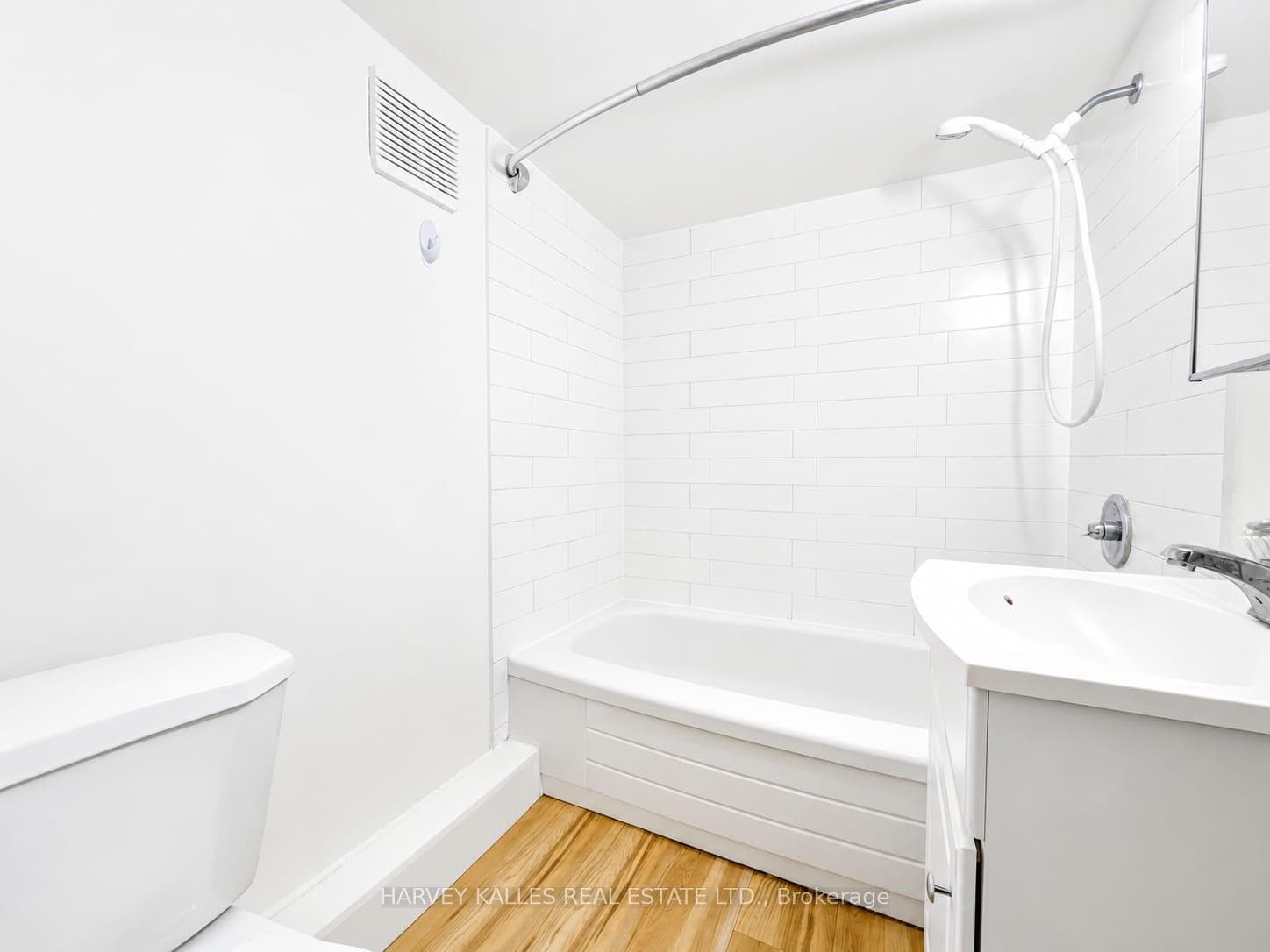 327 Howland Avenue Unit Bsmnt photo 11
