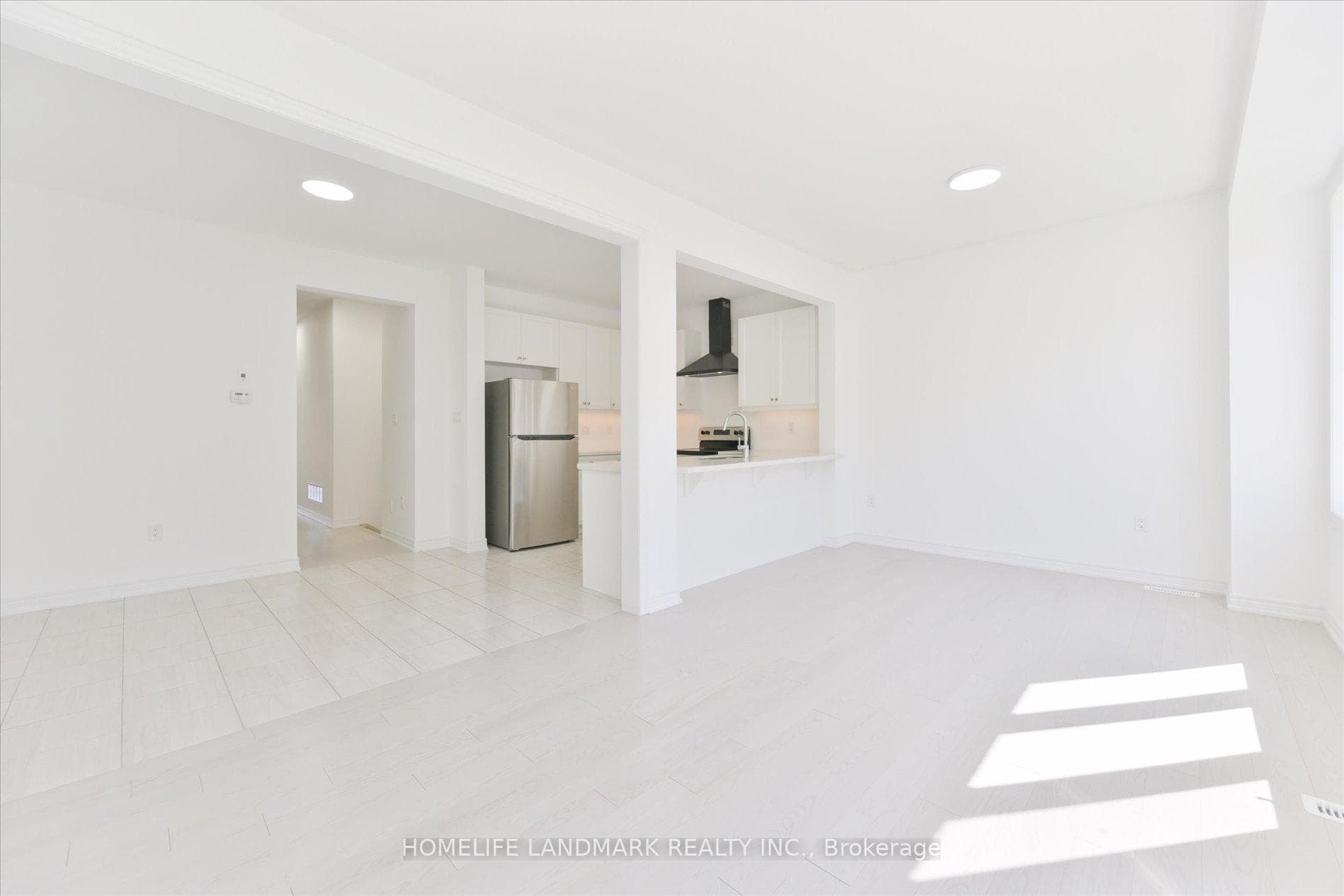27 Markview Road photo 9