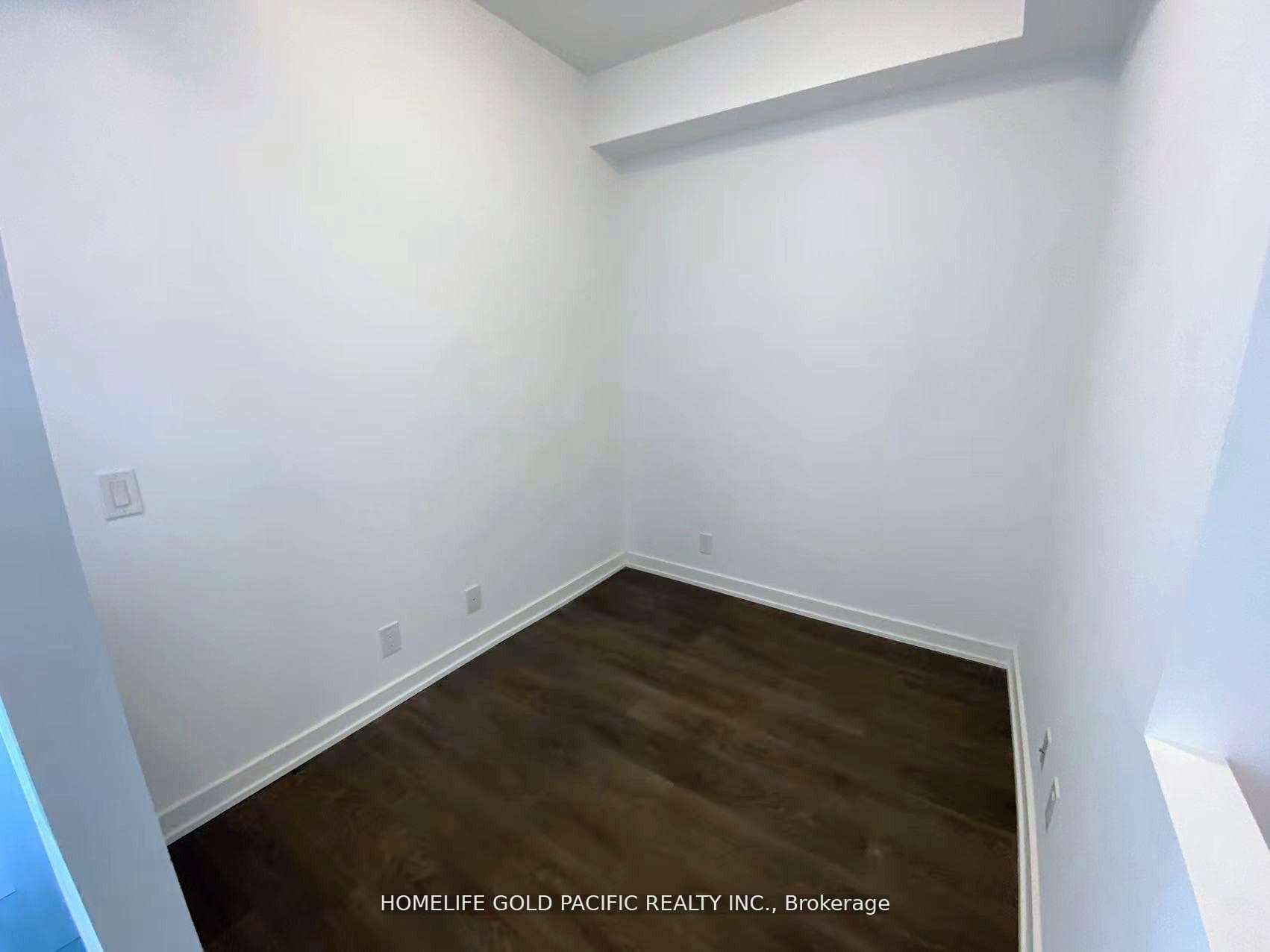 609 Avenue Road Unit 1003 photo 6