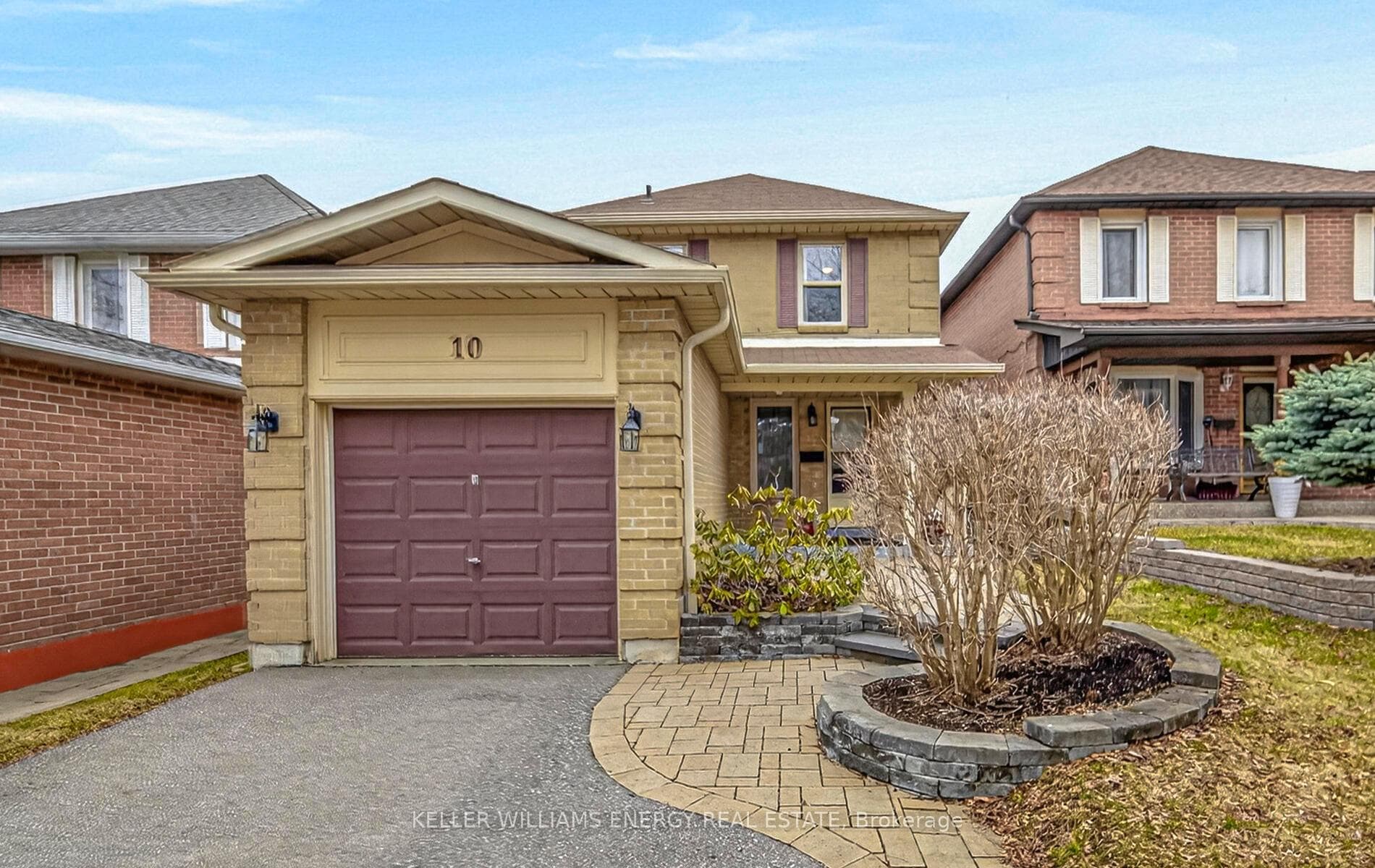 10 Ducatel Crescent photo 1