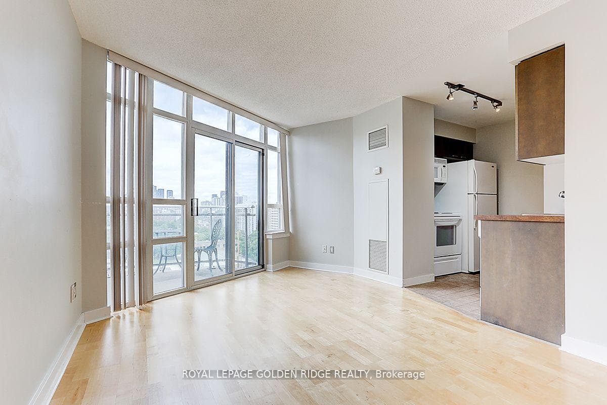 255 Richmond Street Unit PH11 photo 14